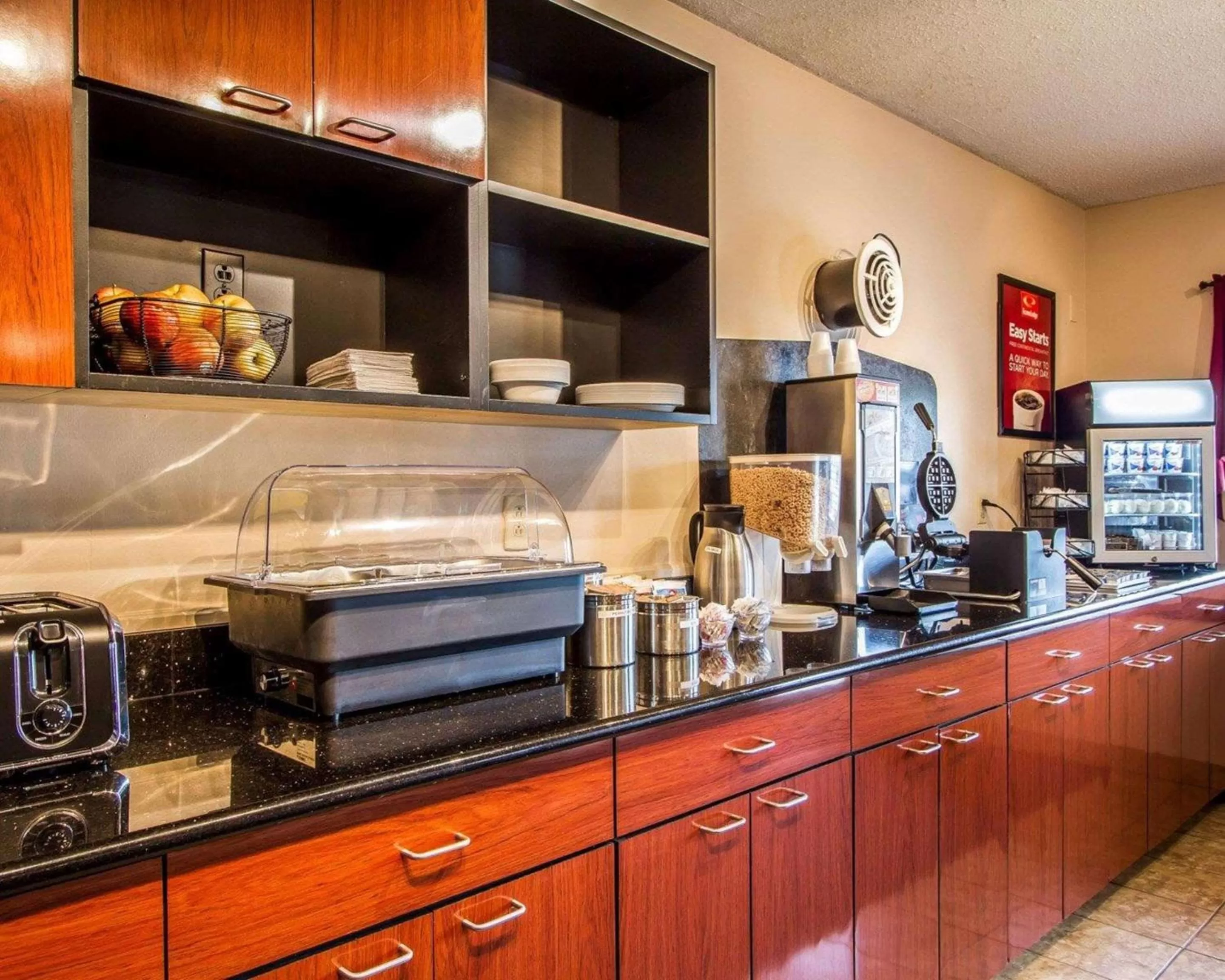 Restaurant/places to eat in Econo Lodge Freeport - Brunswick Area