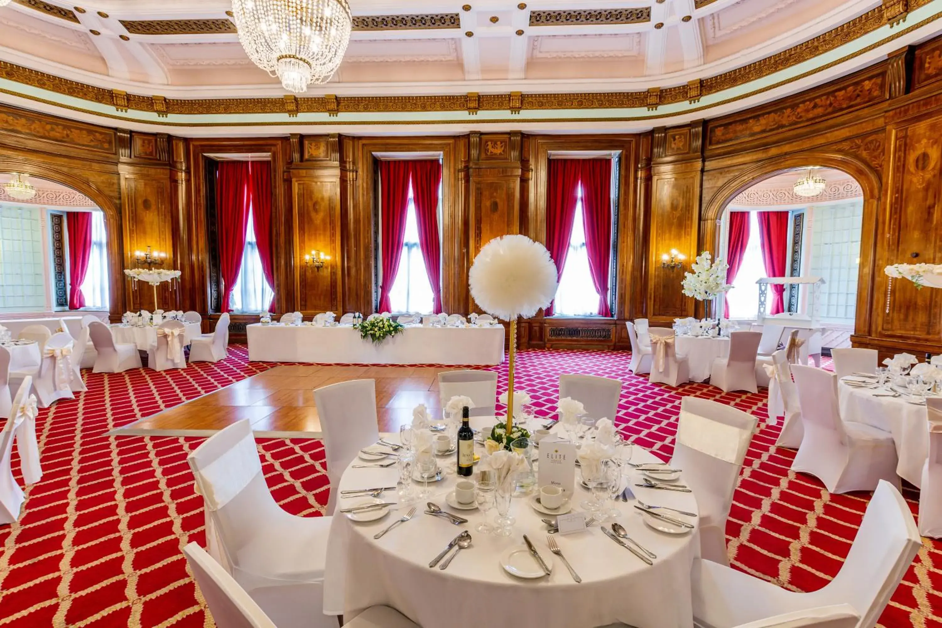 Banquet/Function facilities, Restaurant/Places to Eat in Adelphi Hotel