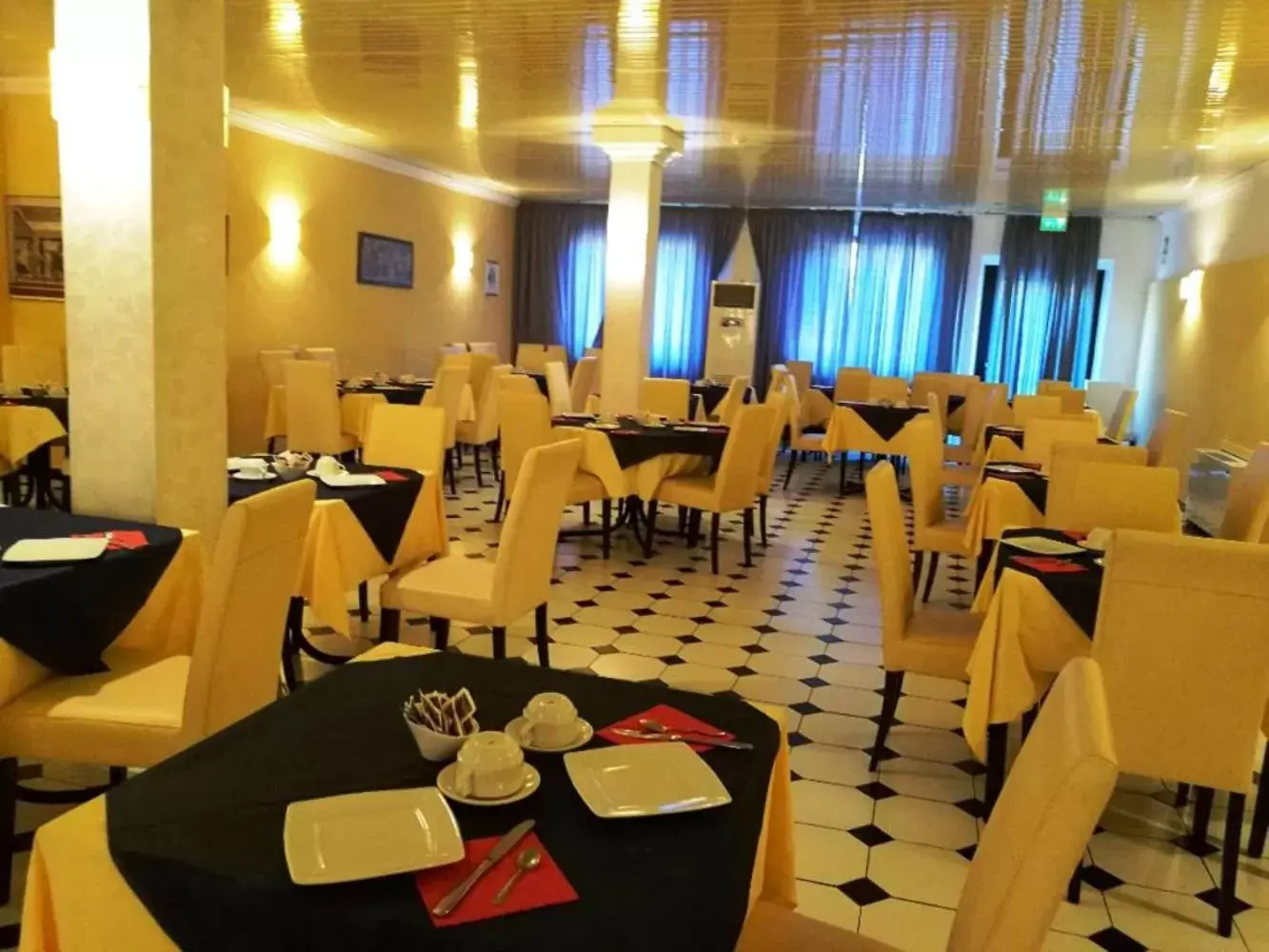 Dining area, Restaurant/Places to Eat in Hotel La Meridiana