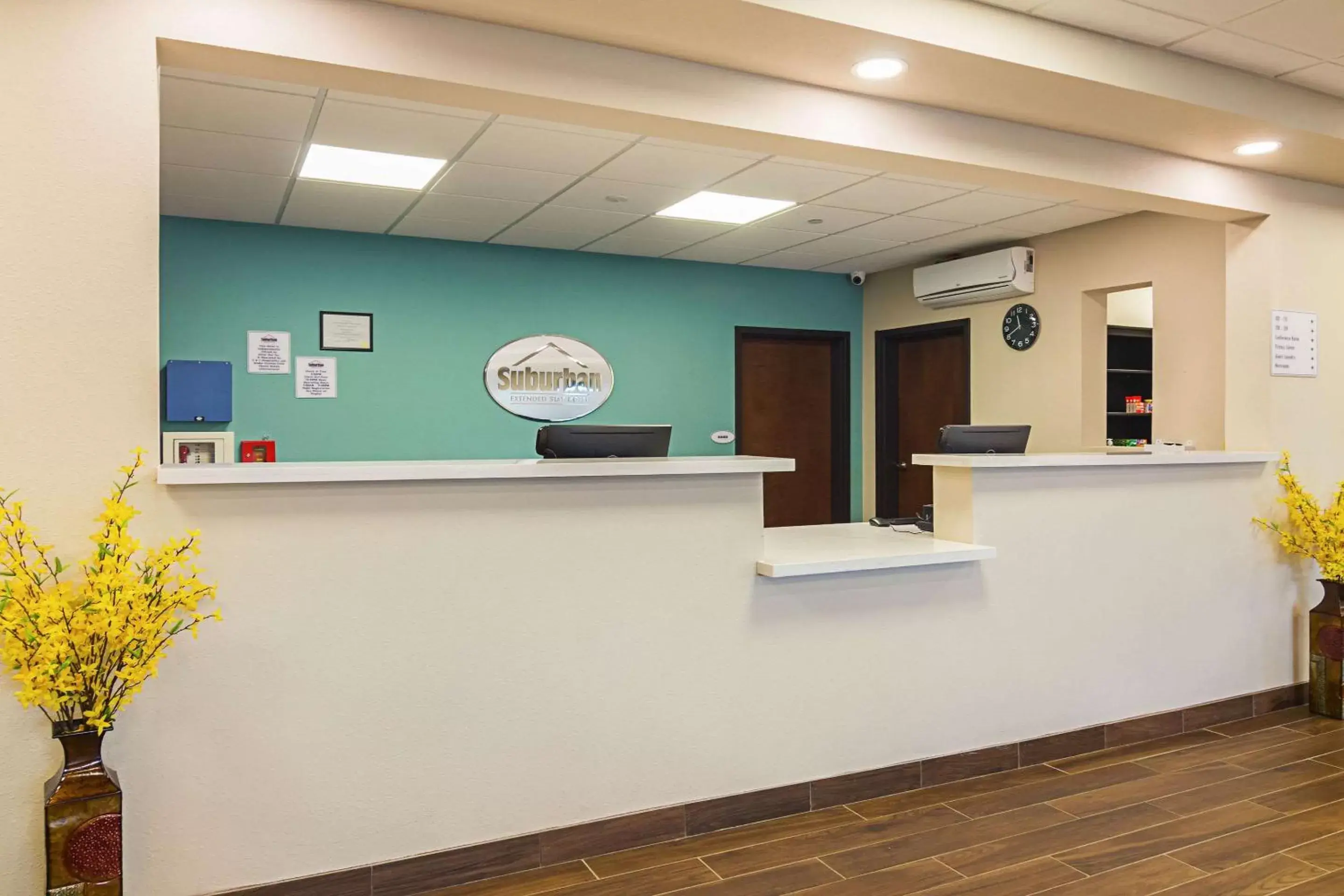 Lobby or reception in Suburban Studios Monaca - Pittsburgh Lobby or reception in Suburban Studios Monaca - Pittsburgh