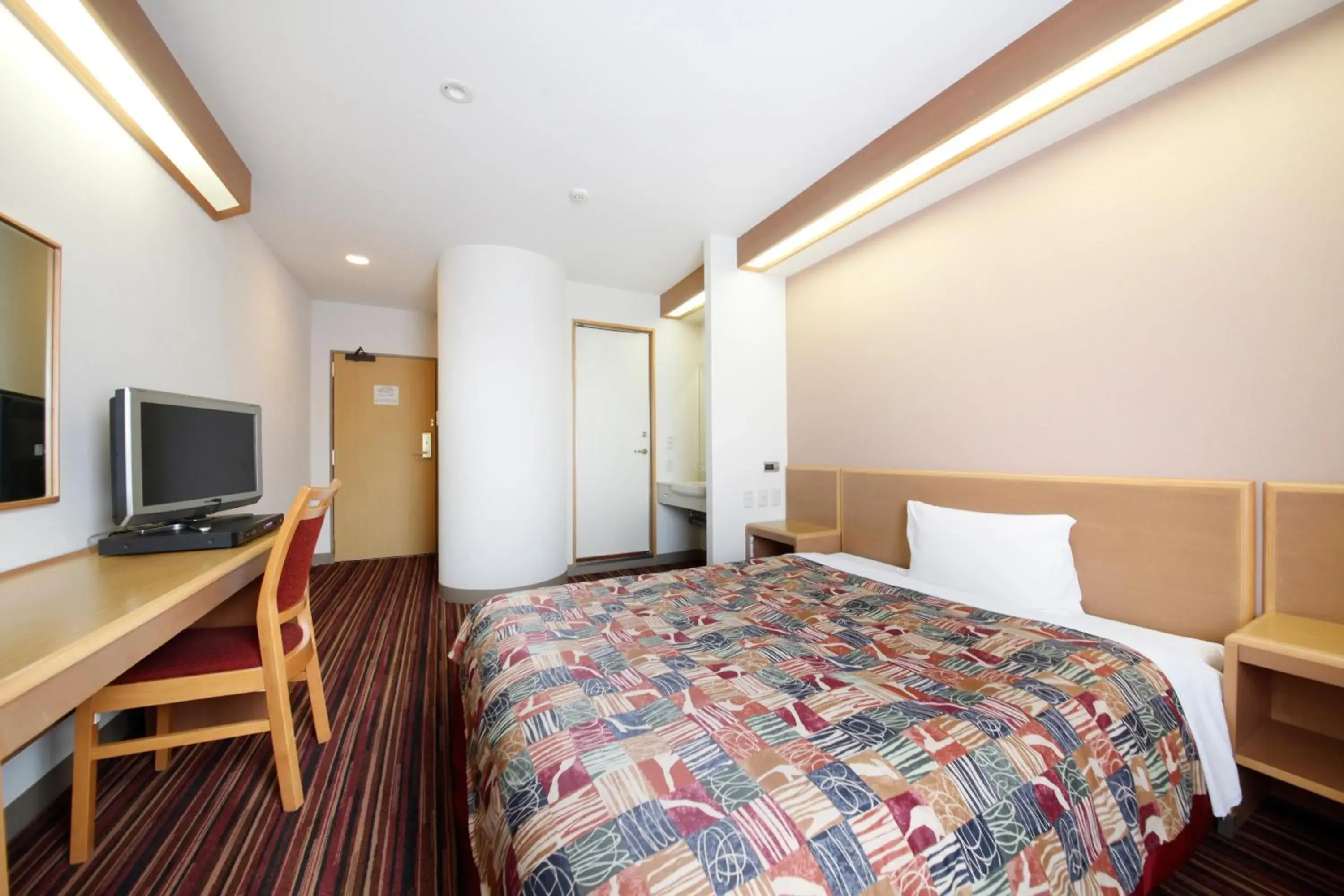 Photo of the whole room, Bed in Vessel Hotel Kurashiki