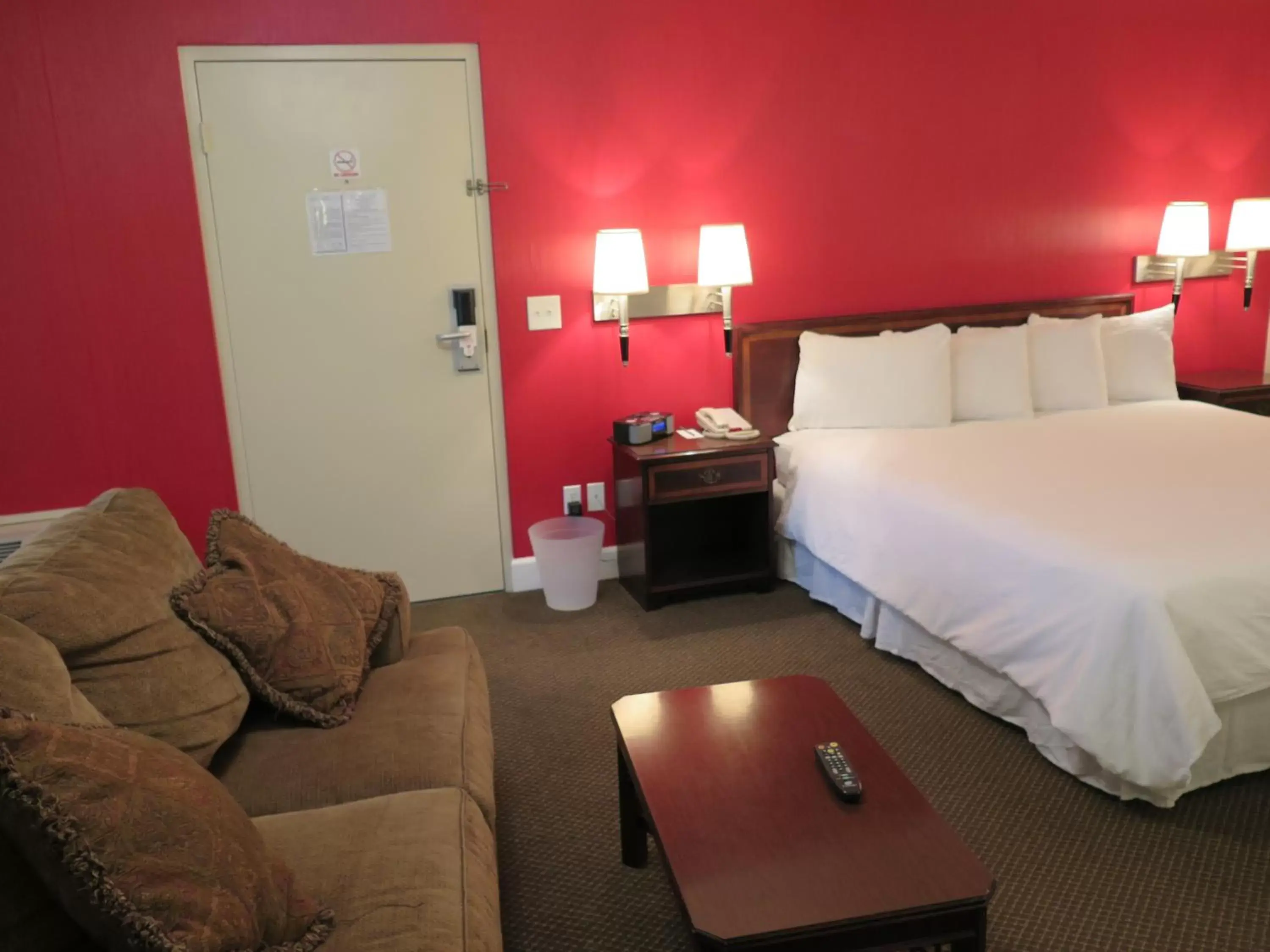 Photo of the whole room in Bonanza Inn and Suites