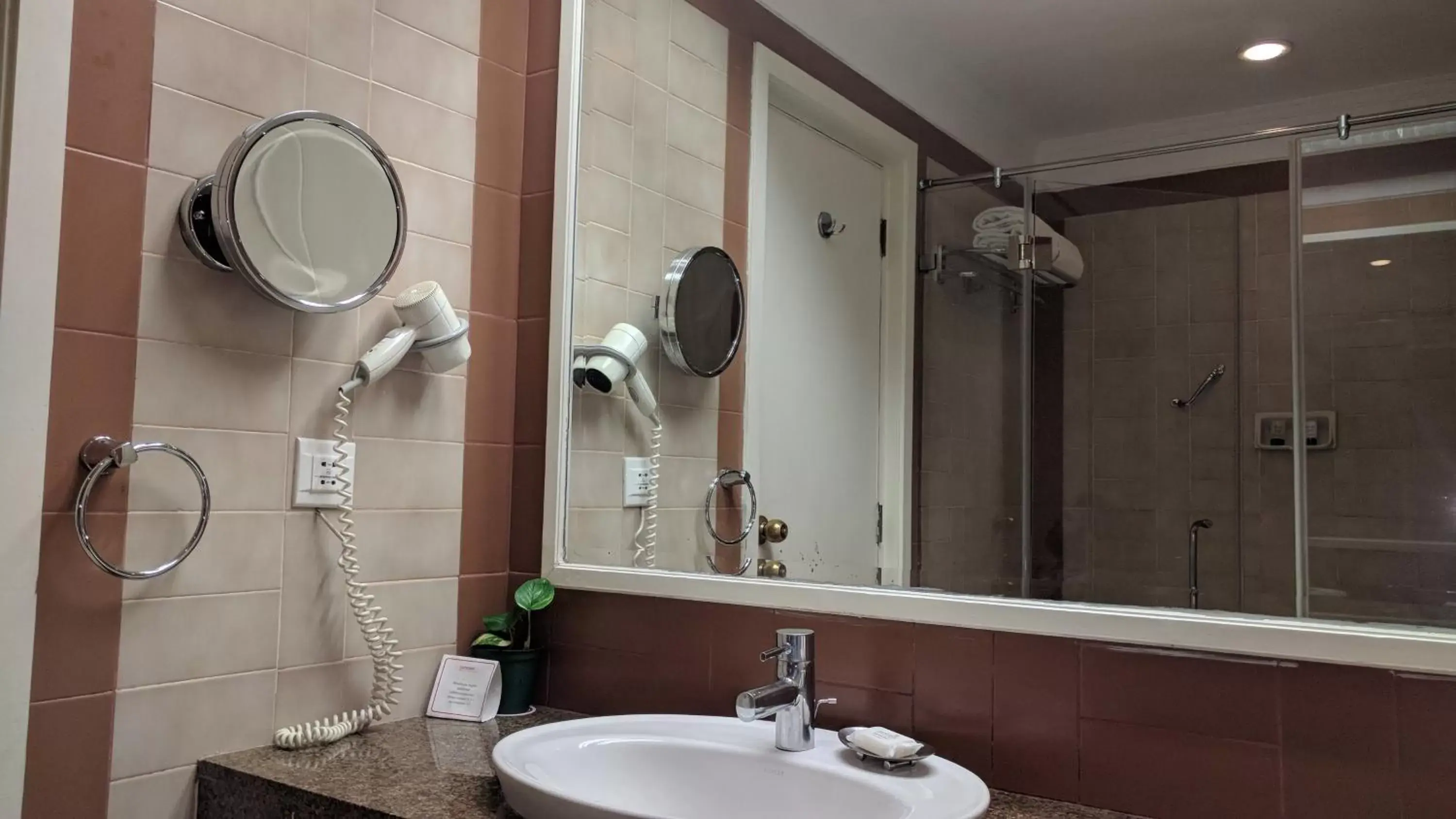 Bathroom in The Gateway Hotel Beach Road, Calicut Bathroom in The Gateway Hotel Beach Road, Calicut