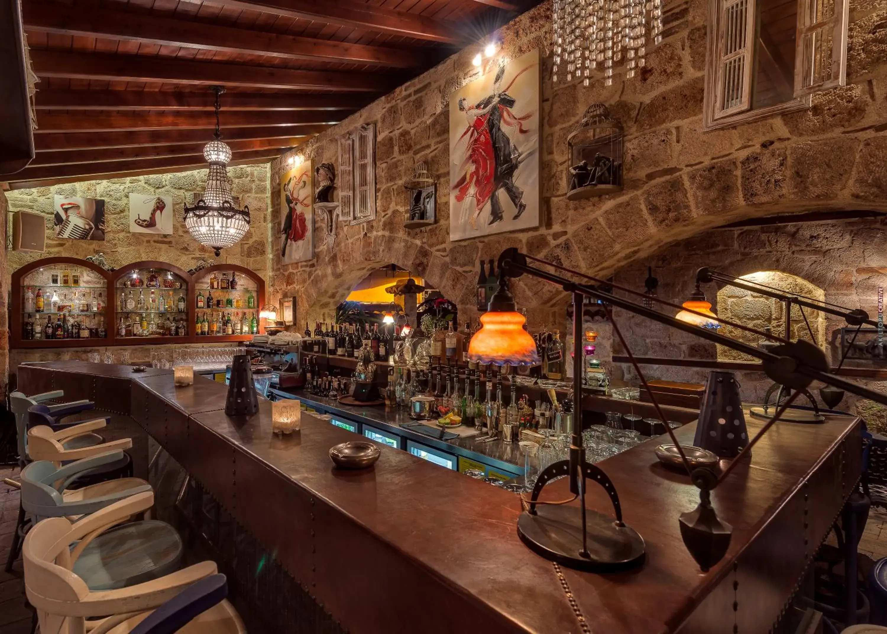 Lounge or bar in Tuvana Hotel Lounge or bar in Tuvana Hotel