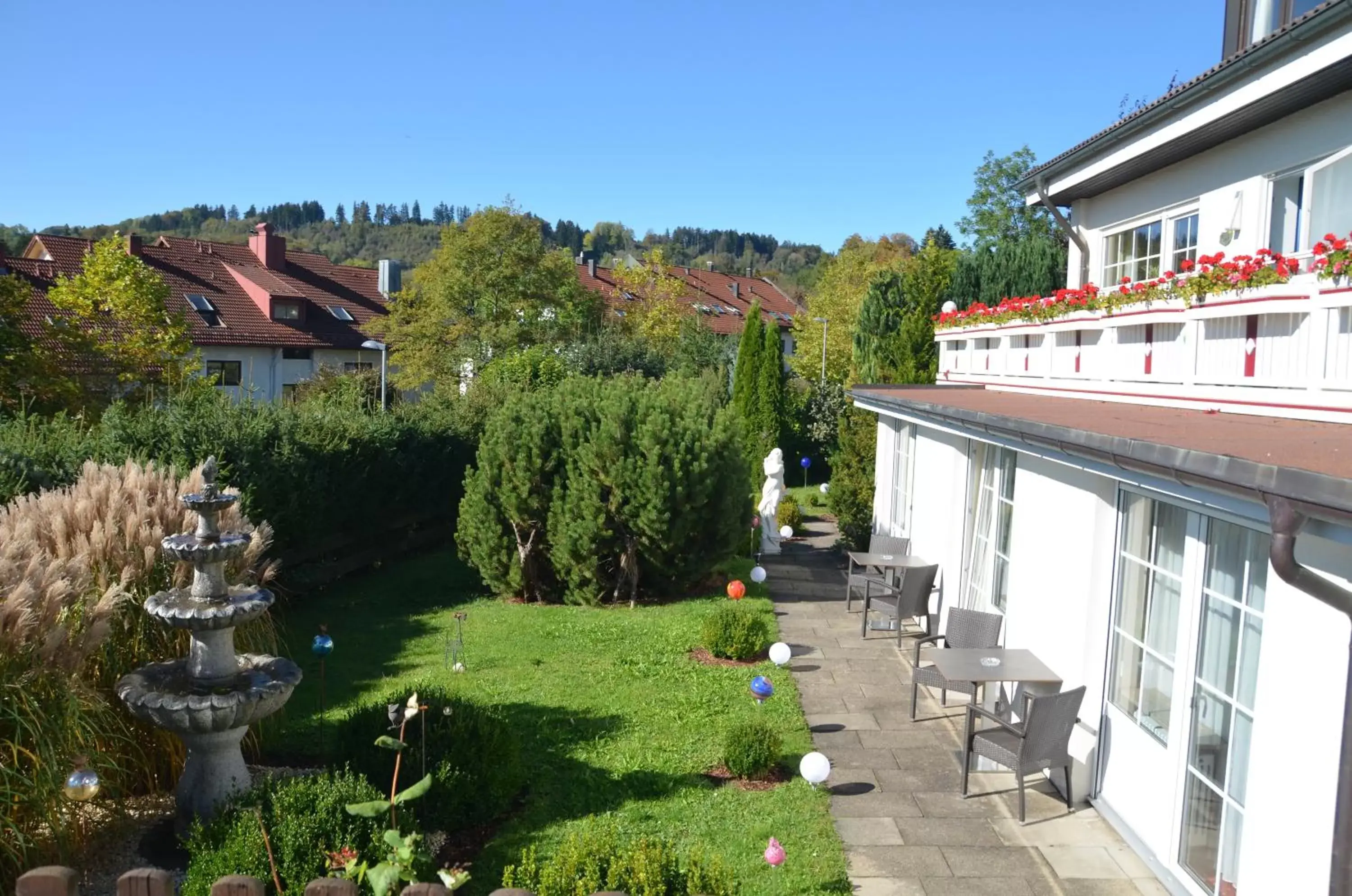 Garden, Property Building in Hotel Sonnenhang