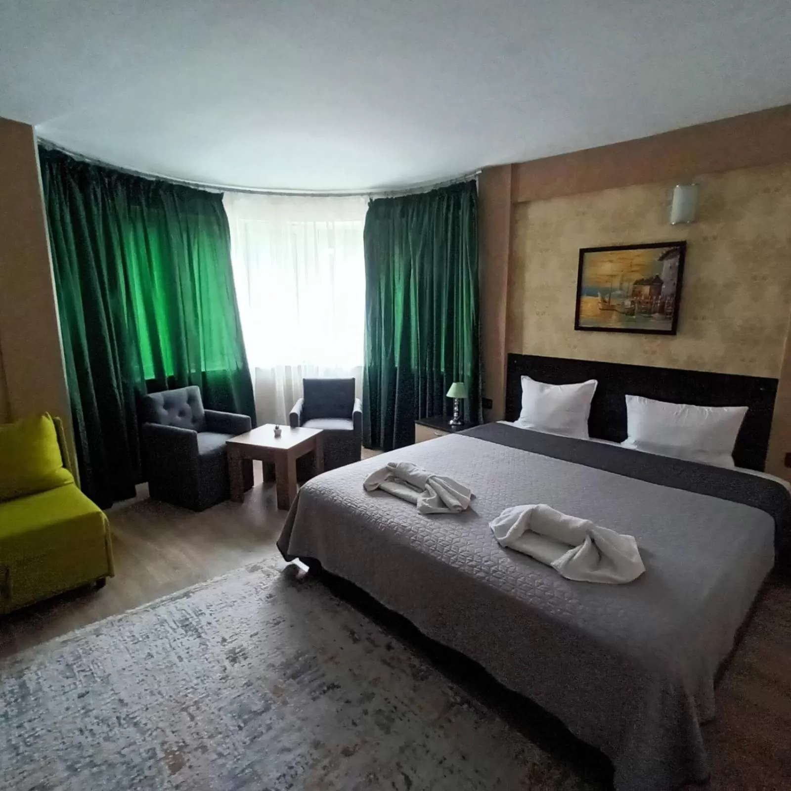 Bed in Vida Family Hotel