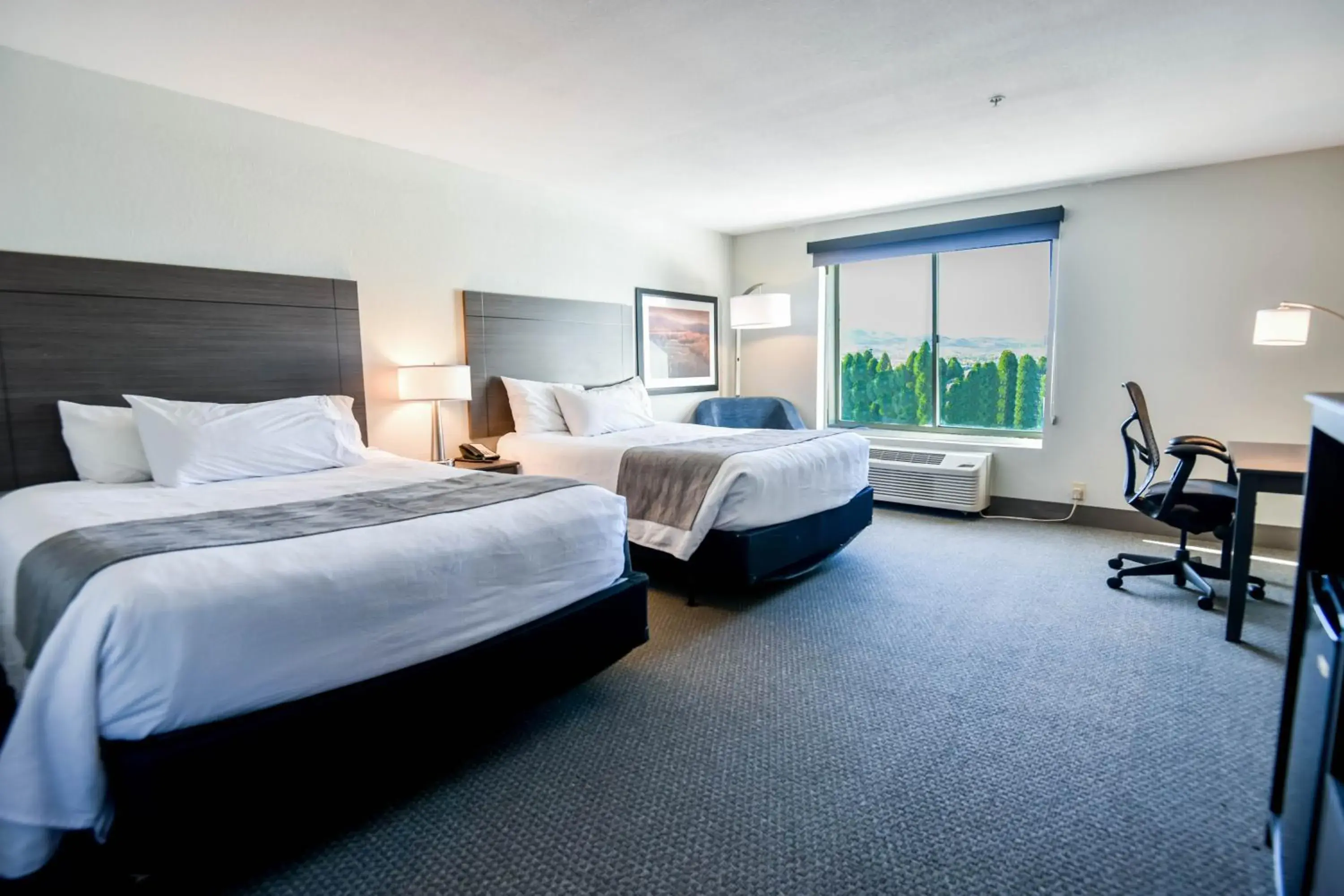 Bed in Shutters Hotel