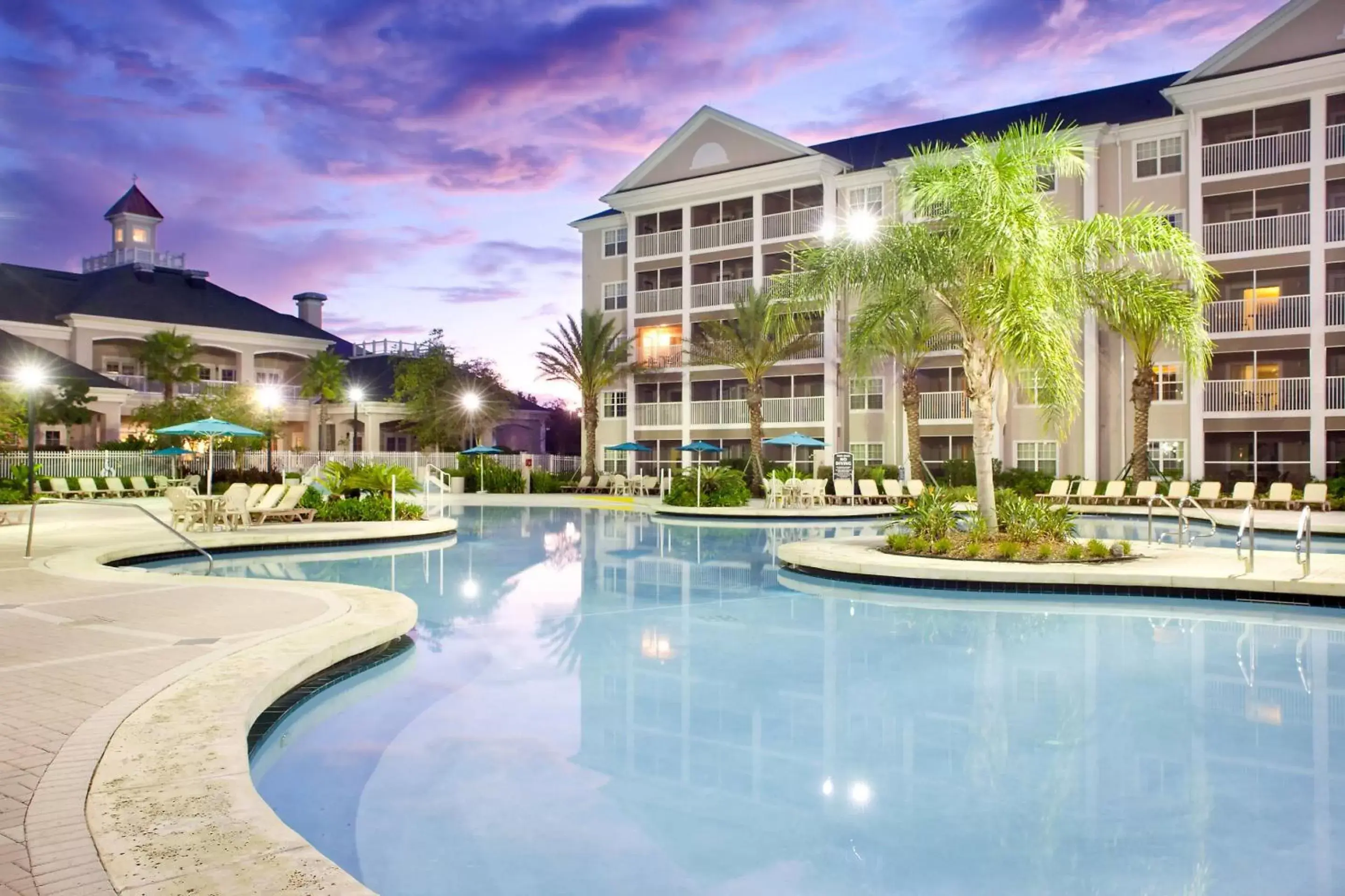 Swimming pool, Property Building in Bluegreen Vacations Grande Villas at World Golf Village