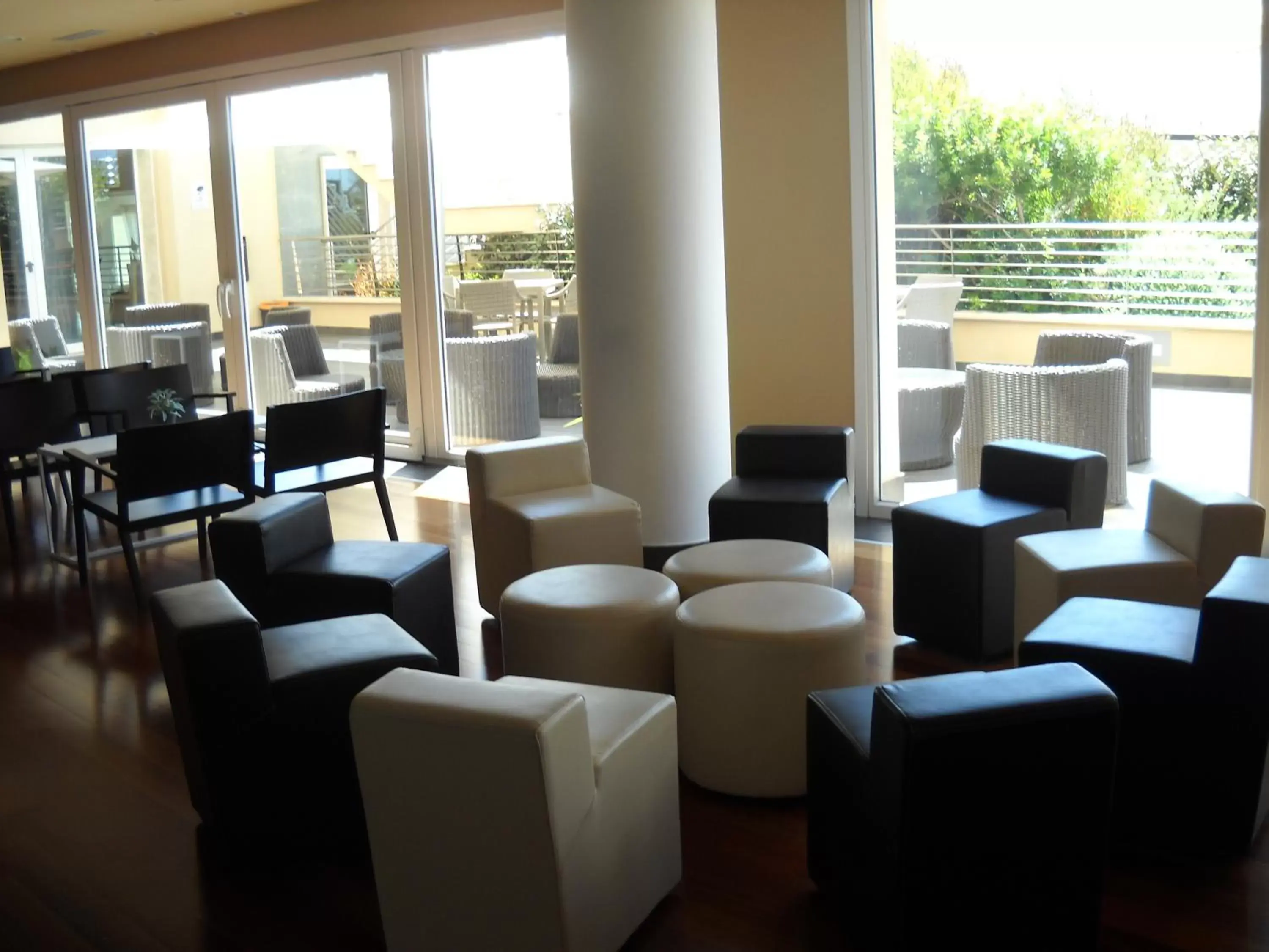 Lobby or reception, Seating Area in Hotel Tiber