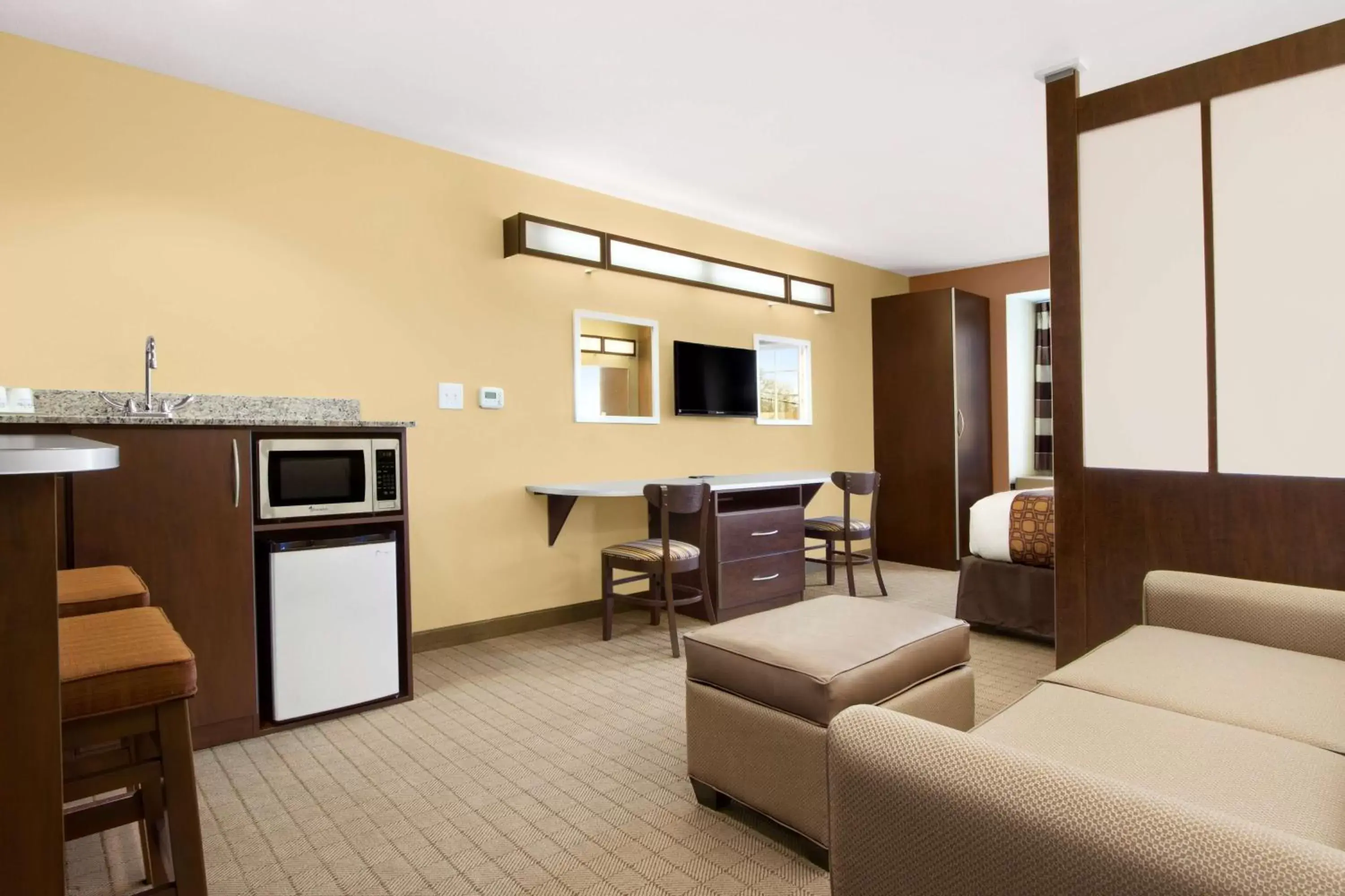 Photo of the whole room, Seating Area in Microtel Inn & Suites by Wyndham