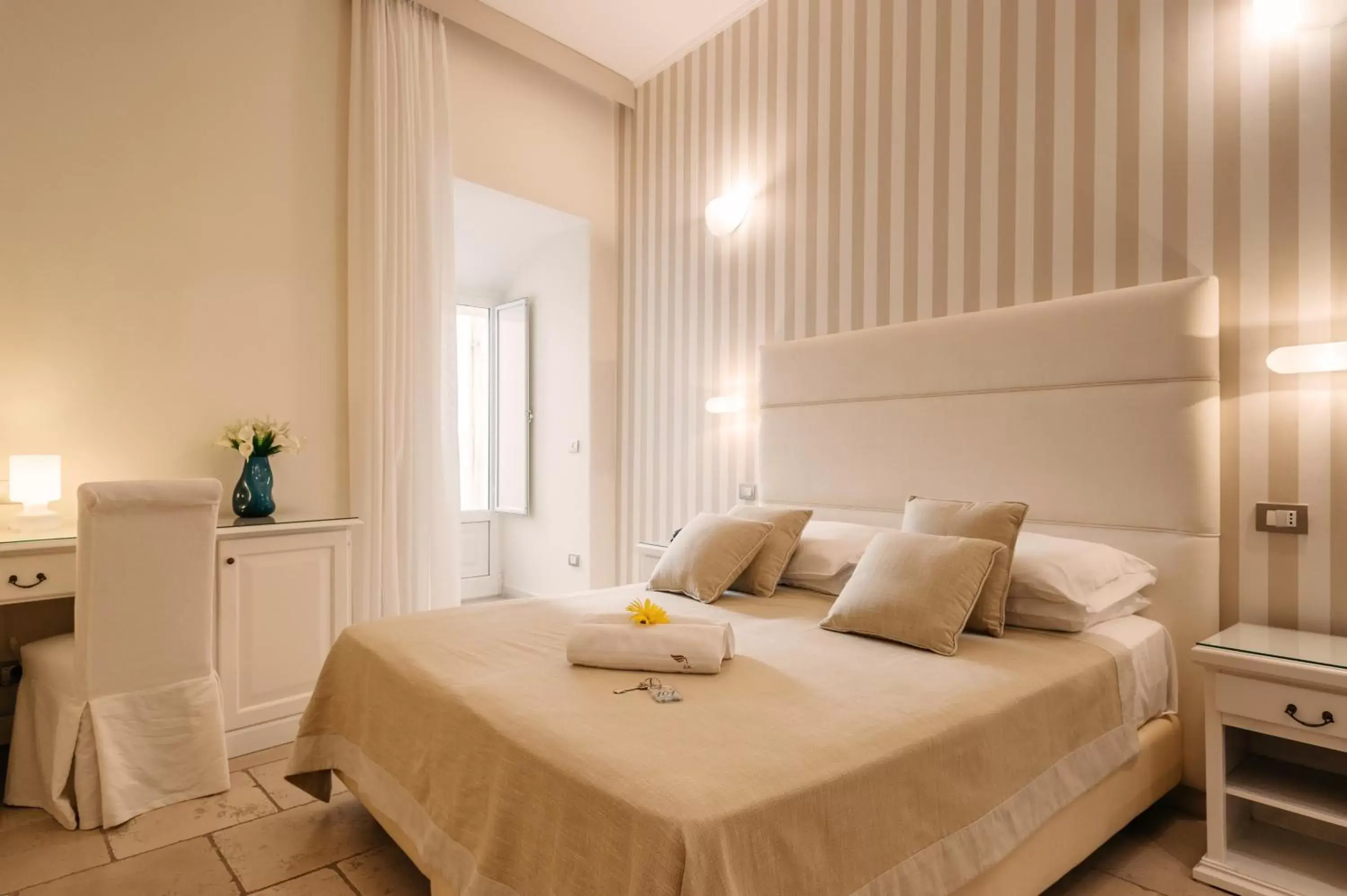 Bed in Hotel L'Arcangelo - Boutique Hotel