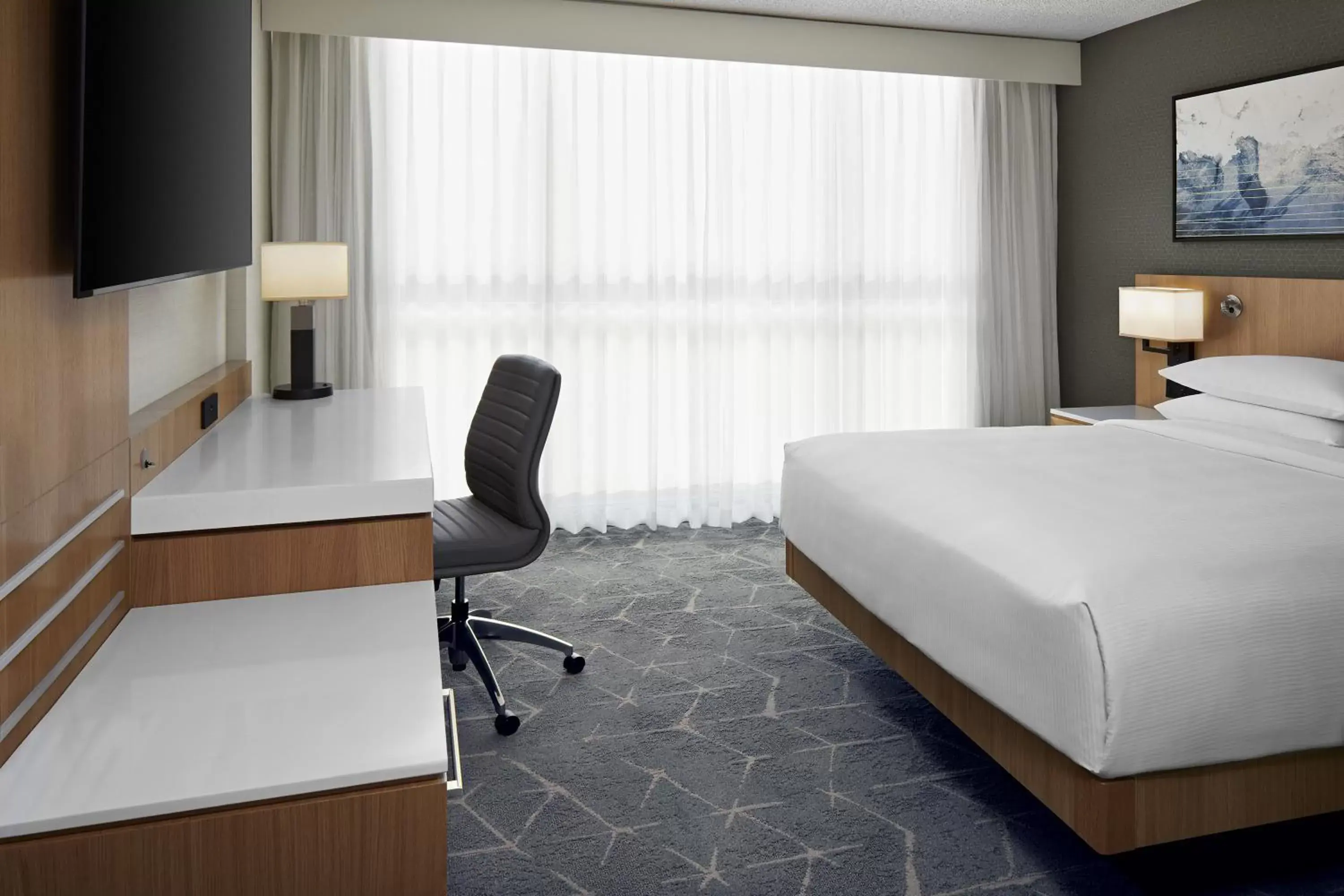 Bedroom in Delta Hotels Calgary Airport In-Terminal
