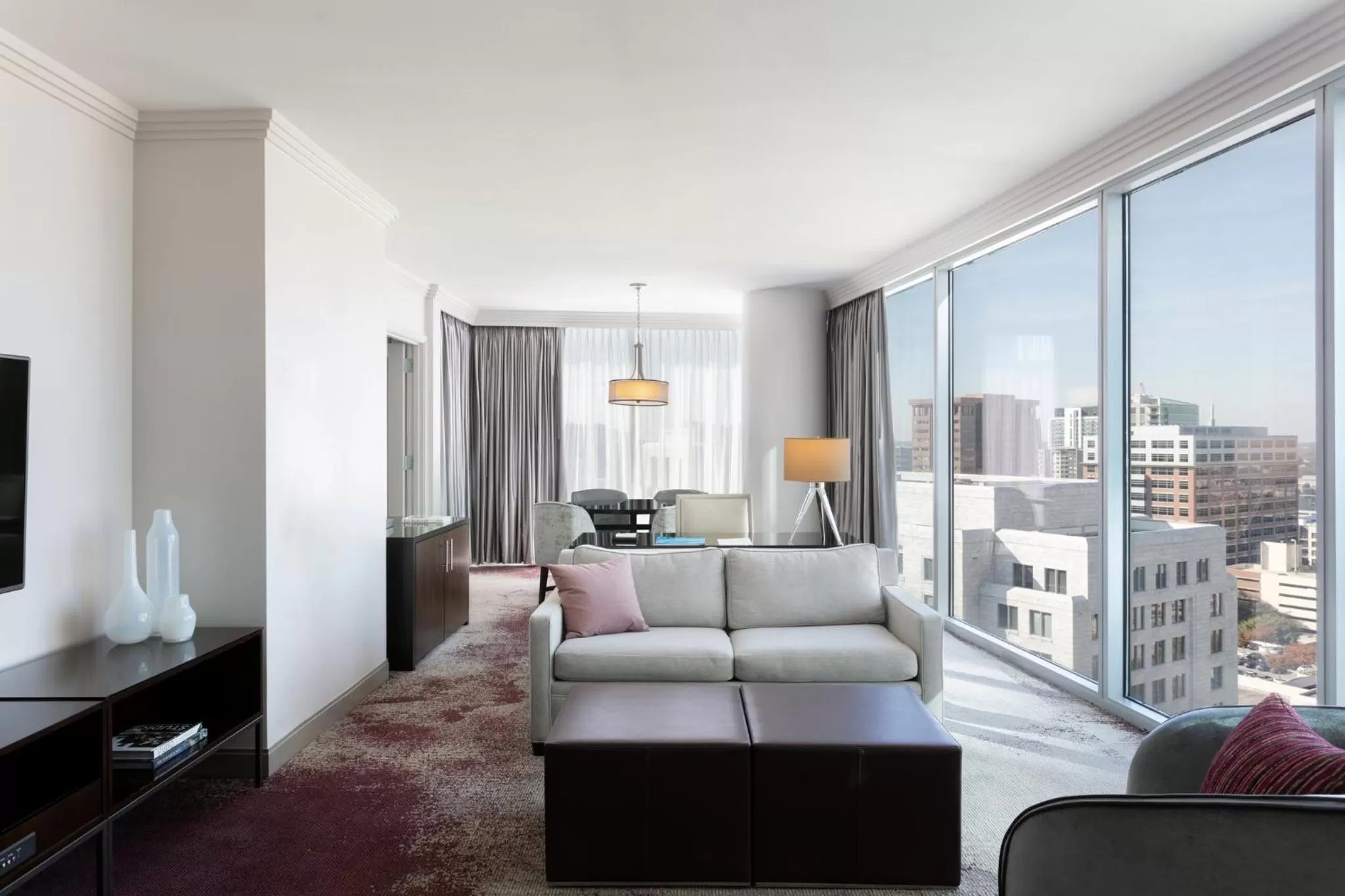 Grand Luxury Suite - Hearing Accessible in Loews Atlanta Hotel