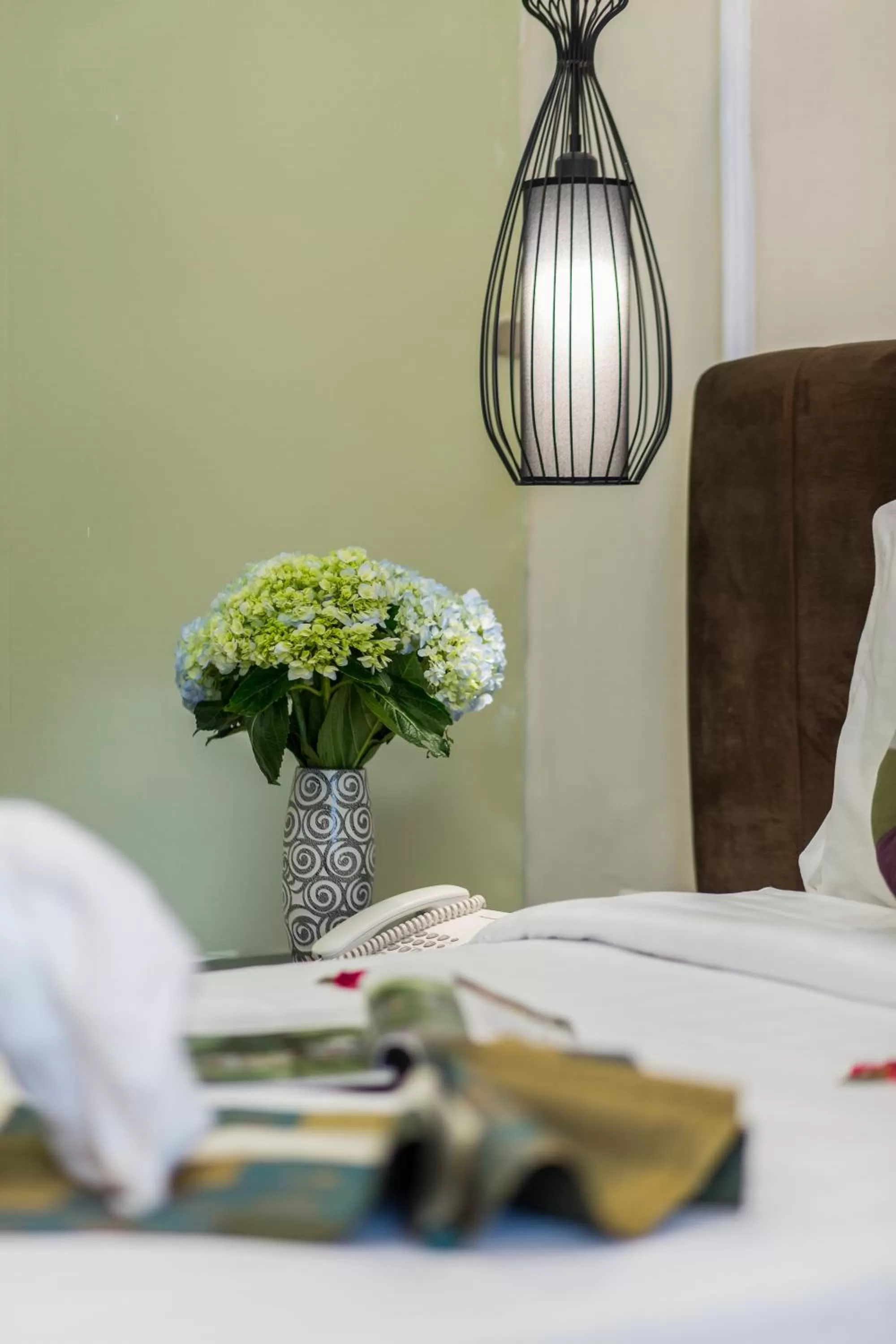 Bed in Splendid Pearlight Hanoi