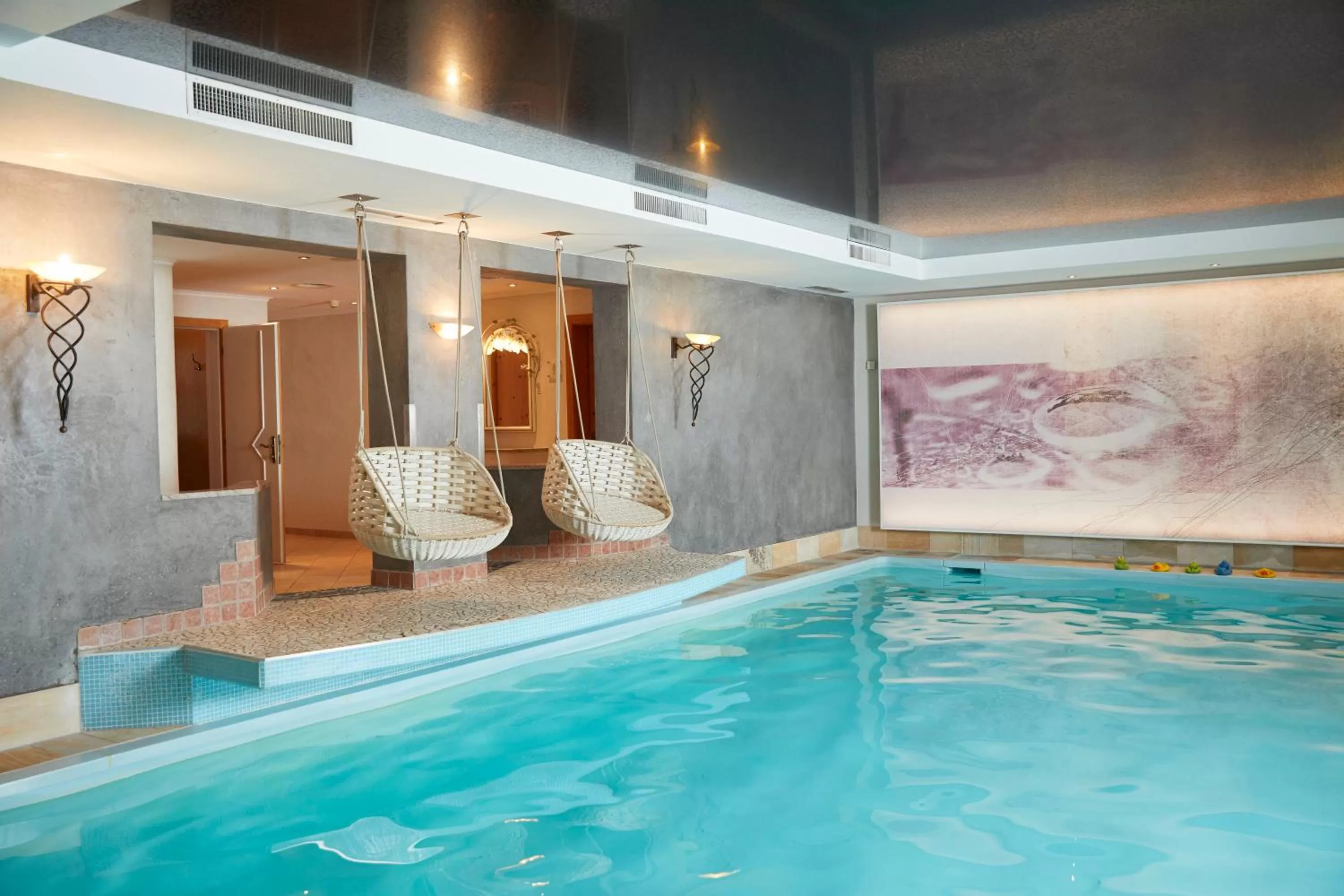 Swimming pool in Familienparadies Sporthotel Achensee - FAMILIES ONLY