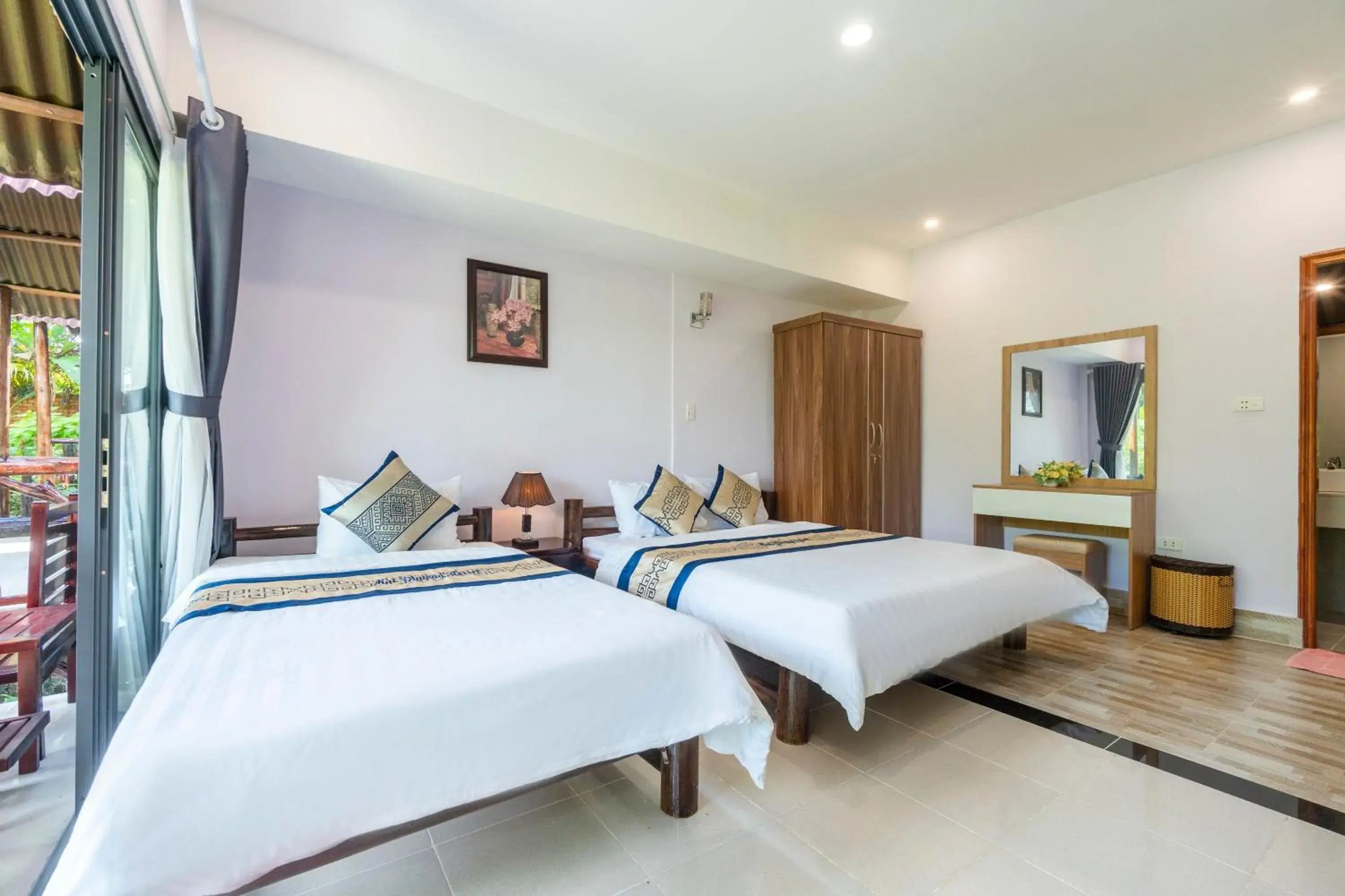 Bed in Mai Phuong Resort Phu Quoc