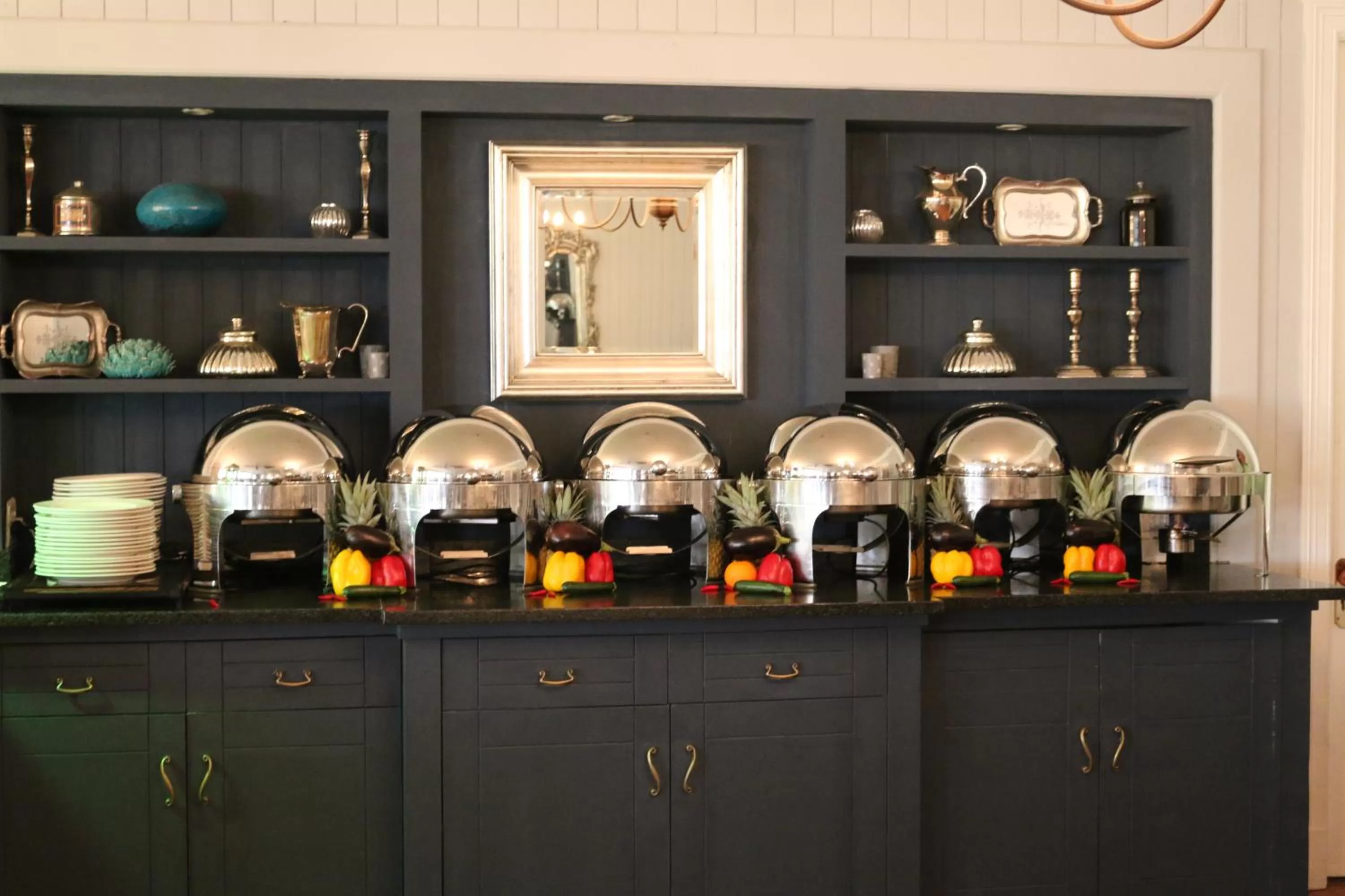 Restaurant/places to eat in The Devon Valley Hotel