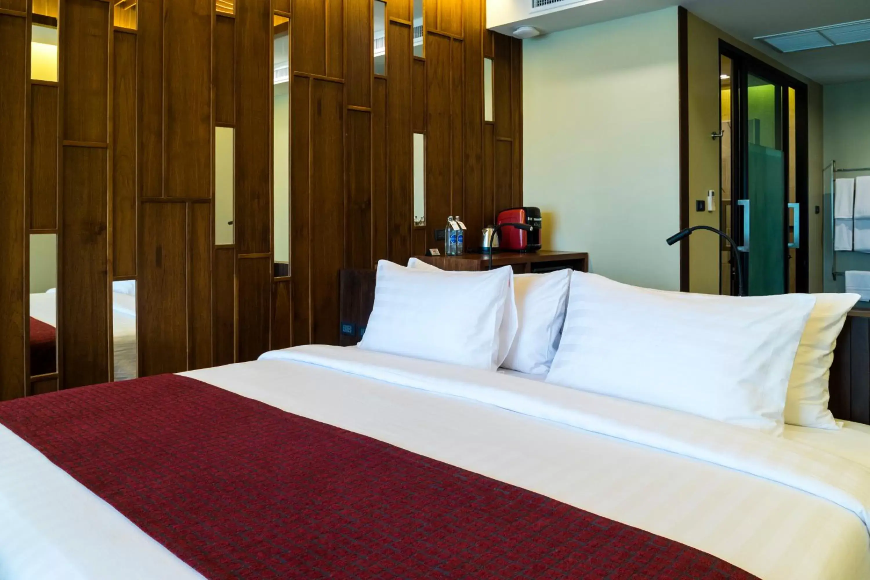 Bathroom, Bed in Aonang Phu Pi Maan Resort & Spa - SHA Extra Plus