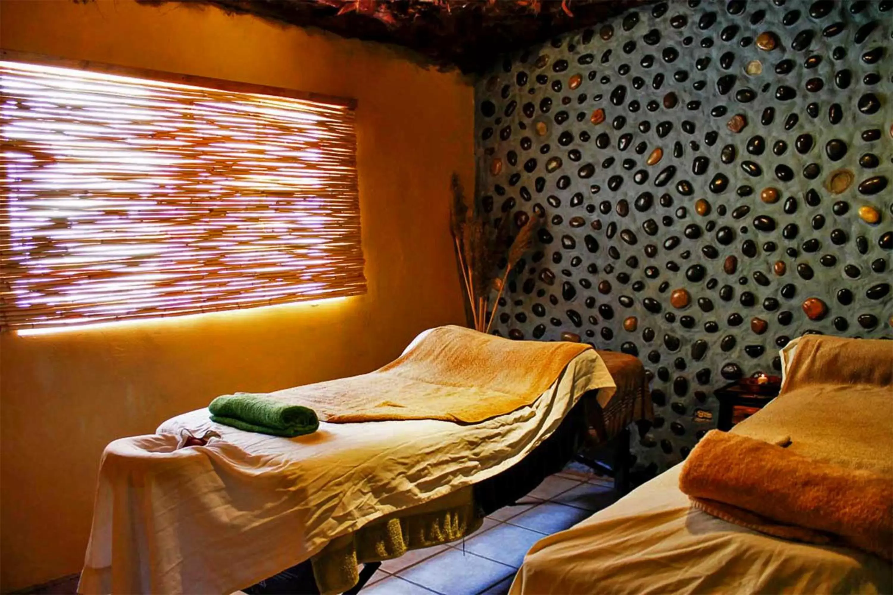 Massage, Bed in Hotel Festival Plaza Playas Rosarito