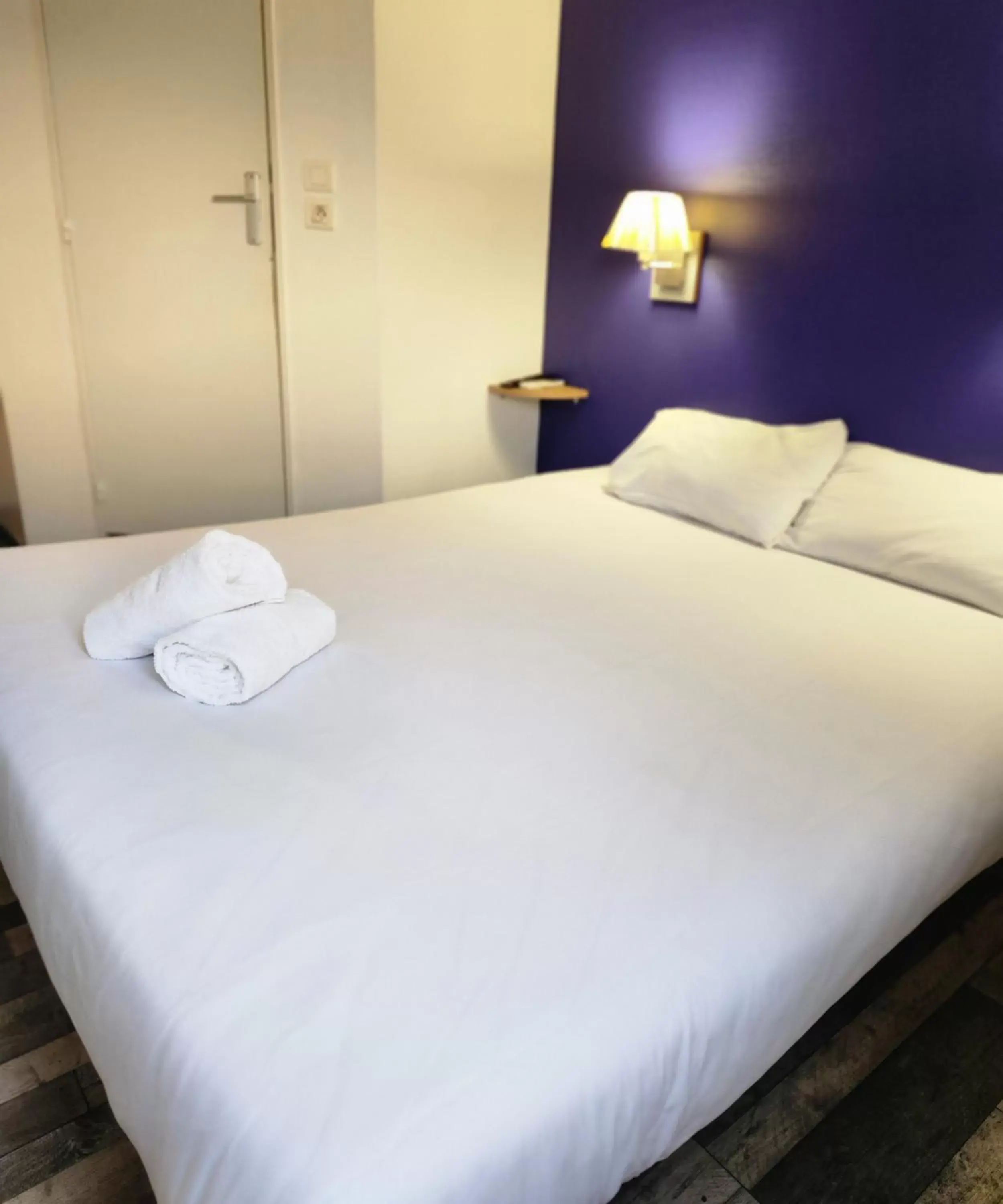 Bed in Fasthotel Avignon Nord Le Pontet