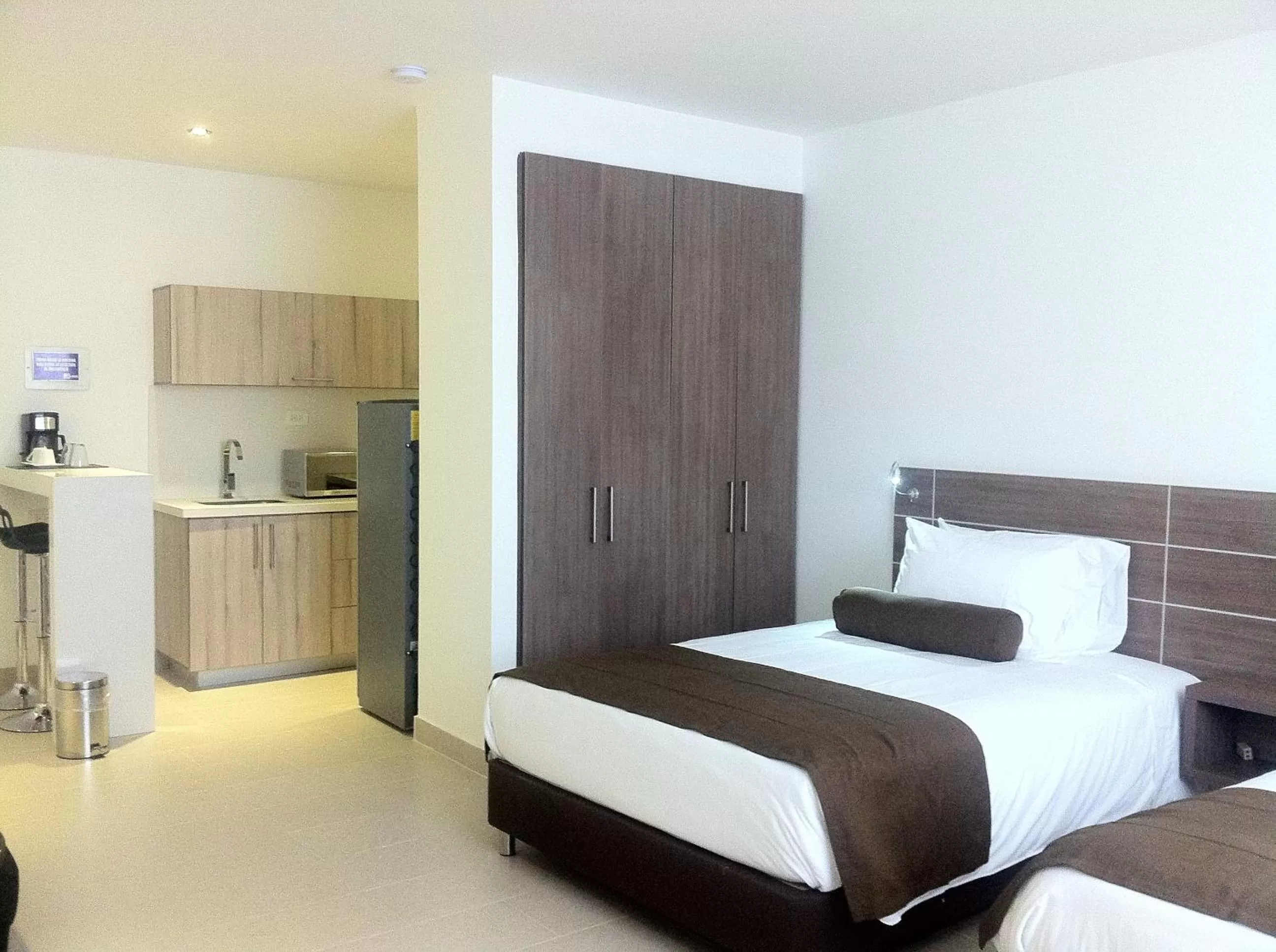 Photo of the whole room, Bed in Hausen Hotel - Suites