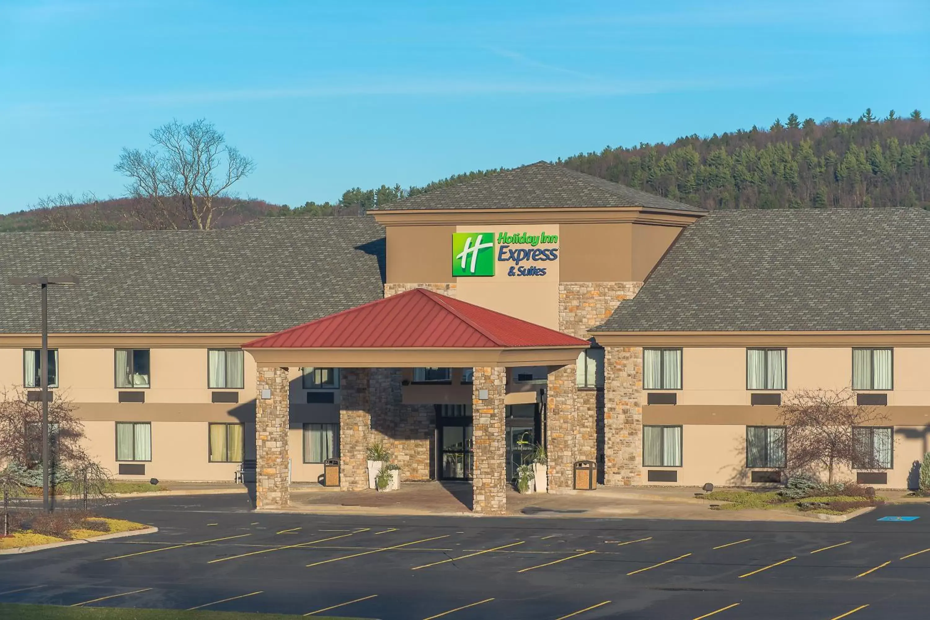 Holiday Inn Express & Suites Cooperstown by IHG Holiday Inn Express & Suites Cooperstown by IHG