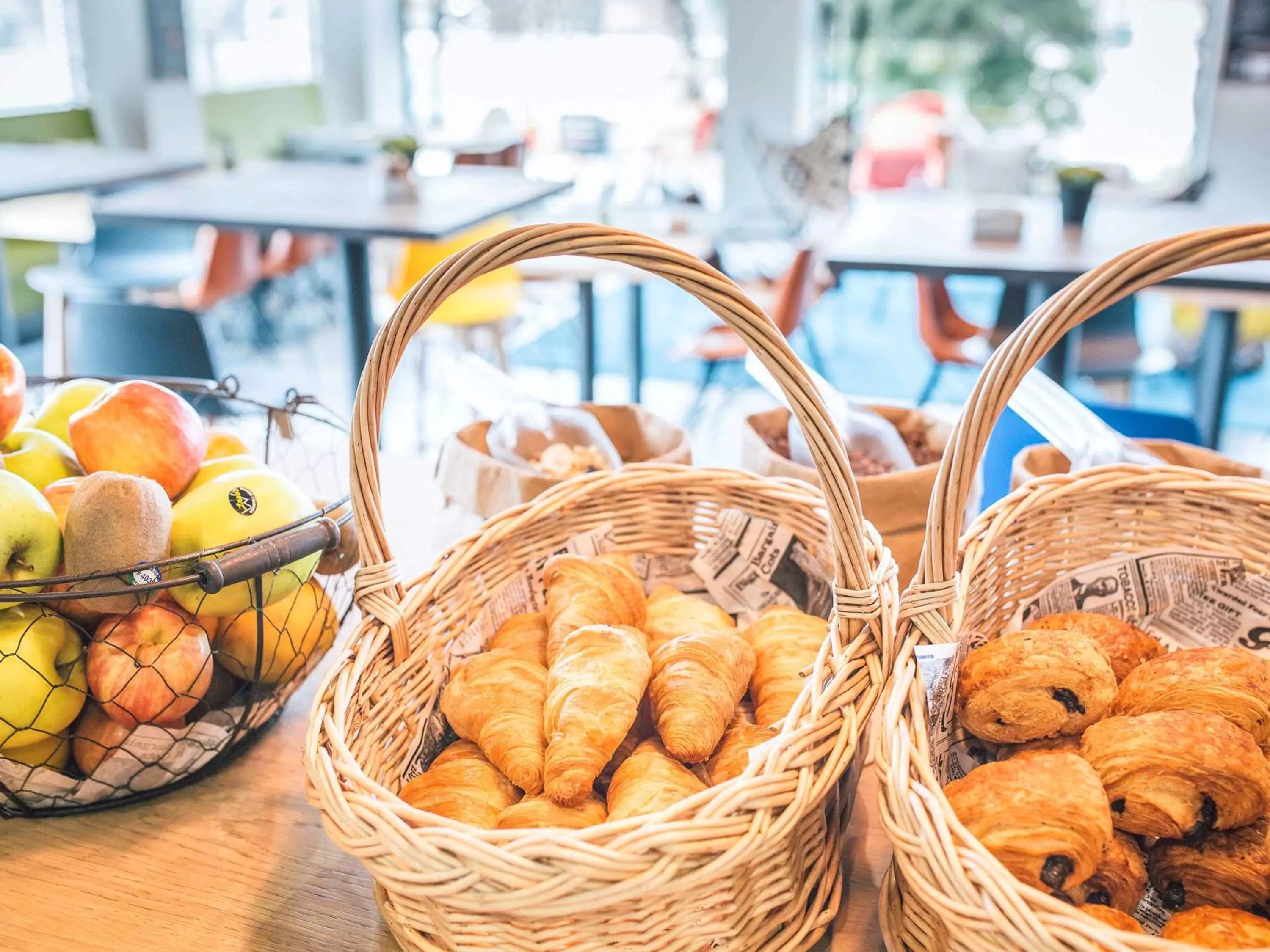 Restaurant/places to eat in Ibis Valencia Bonaire Aeropuerto