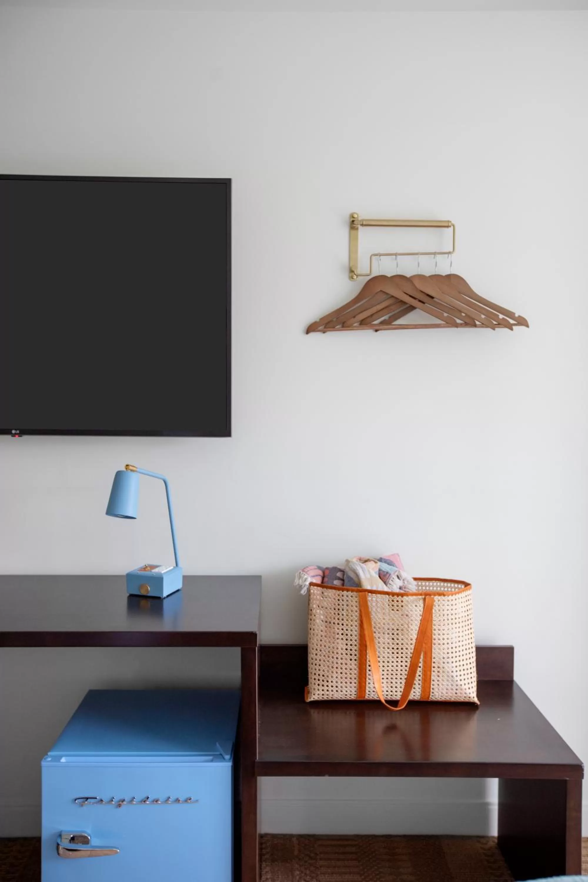 TV and multimedia in The Starlight Motor Inn