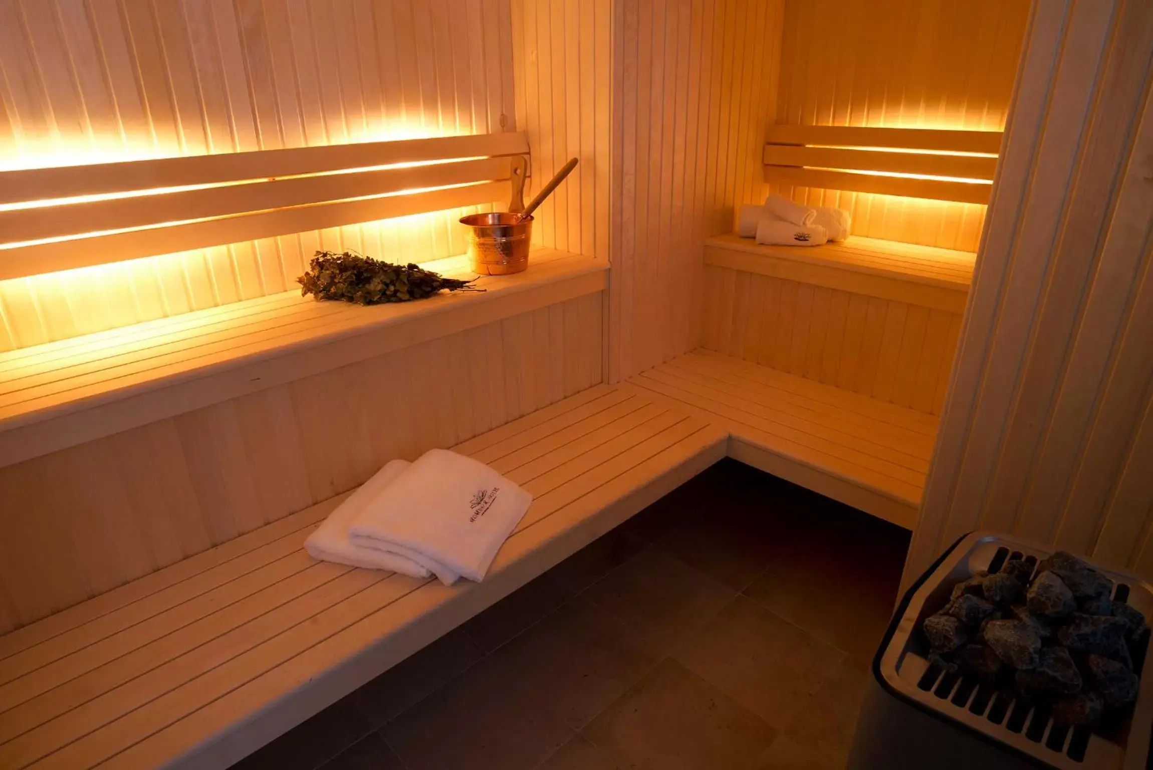 Spa and wellness centre/facilities, Spa/Wellness in Brommavik Hotel