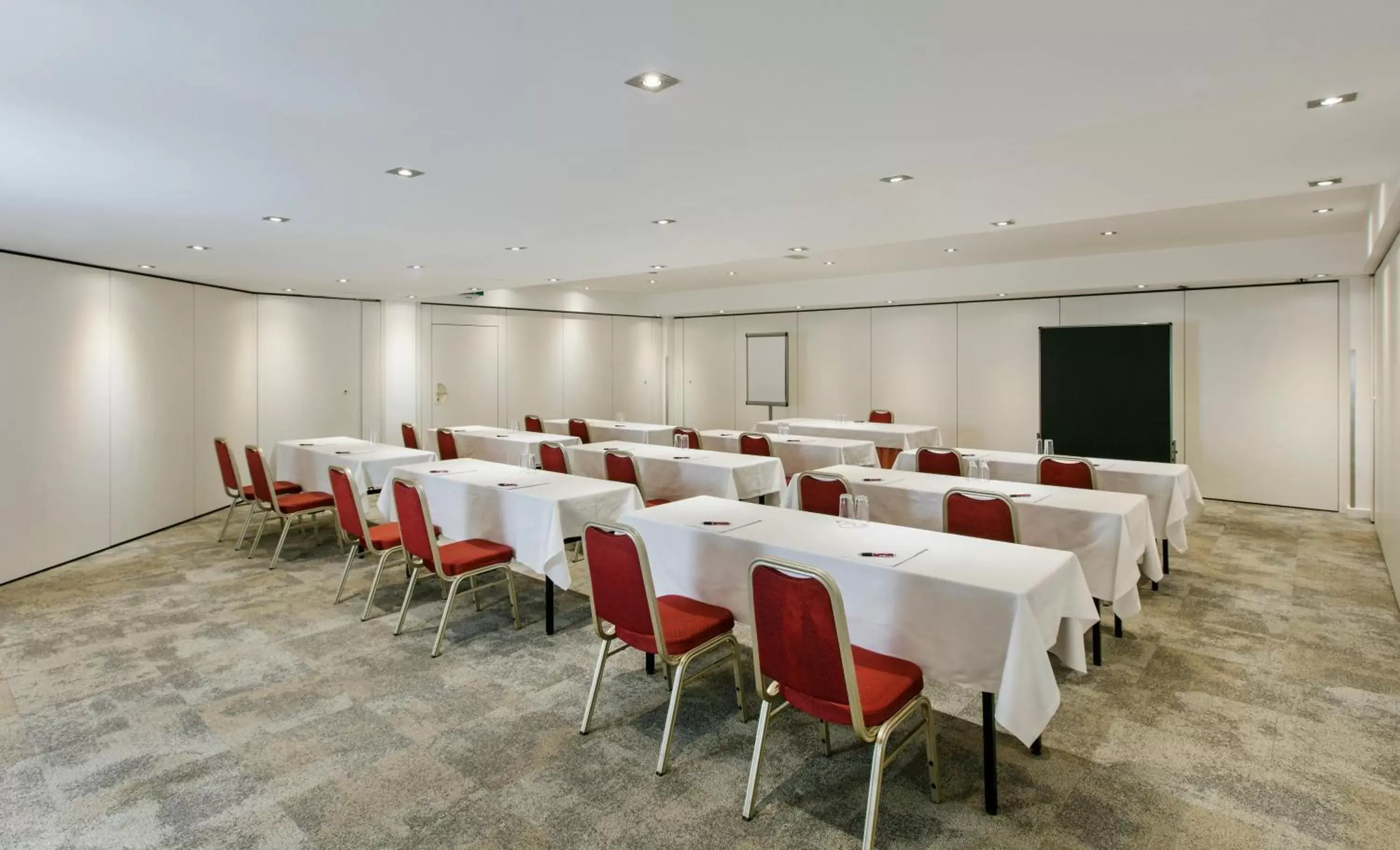 Meeting/conference room in ARCOTEL Wimberger Wien