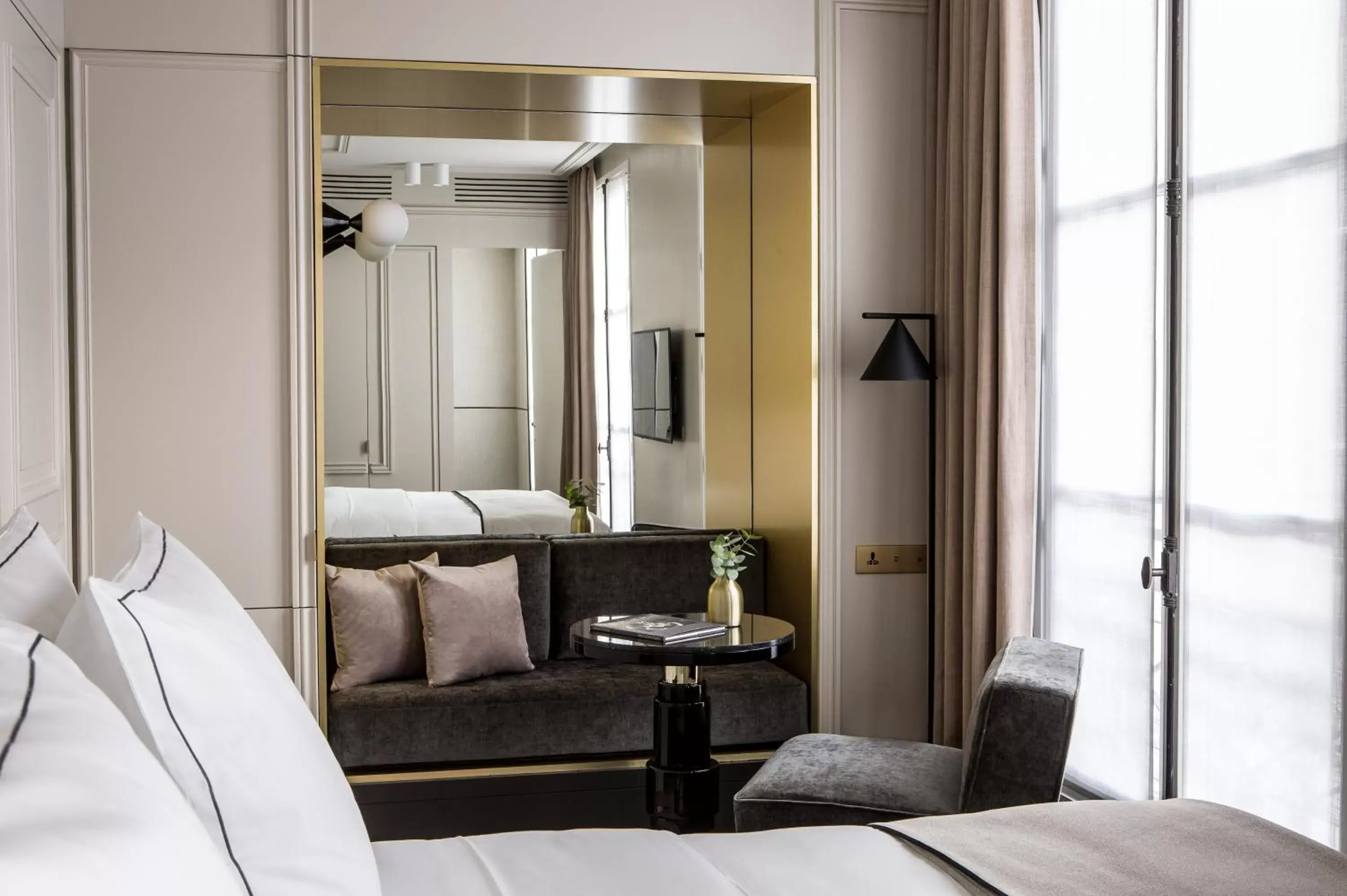 Bedroom, Seating Area in Maison Armance - Esprit de France