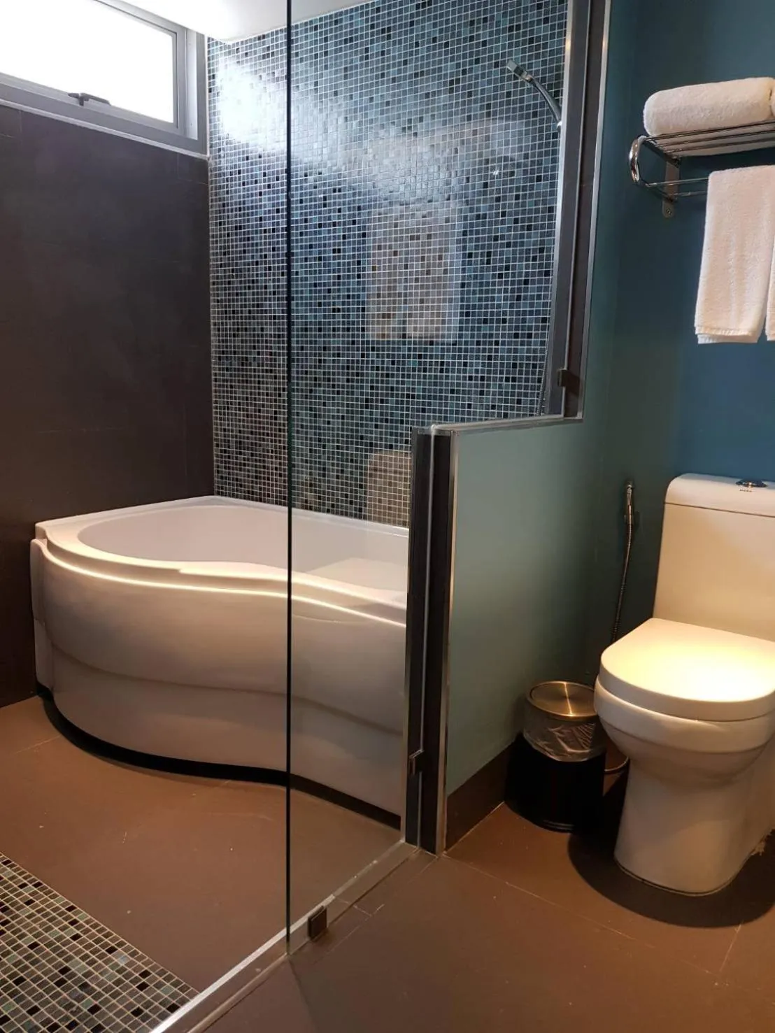 Bizotel Premier Hotel & Residence