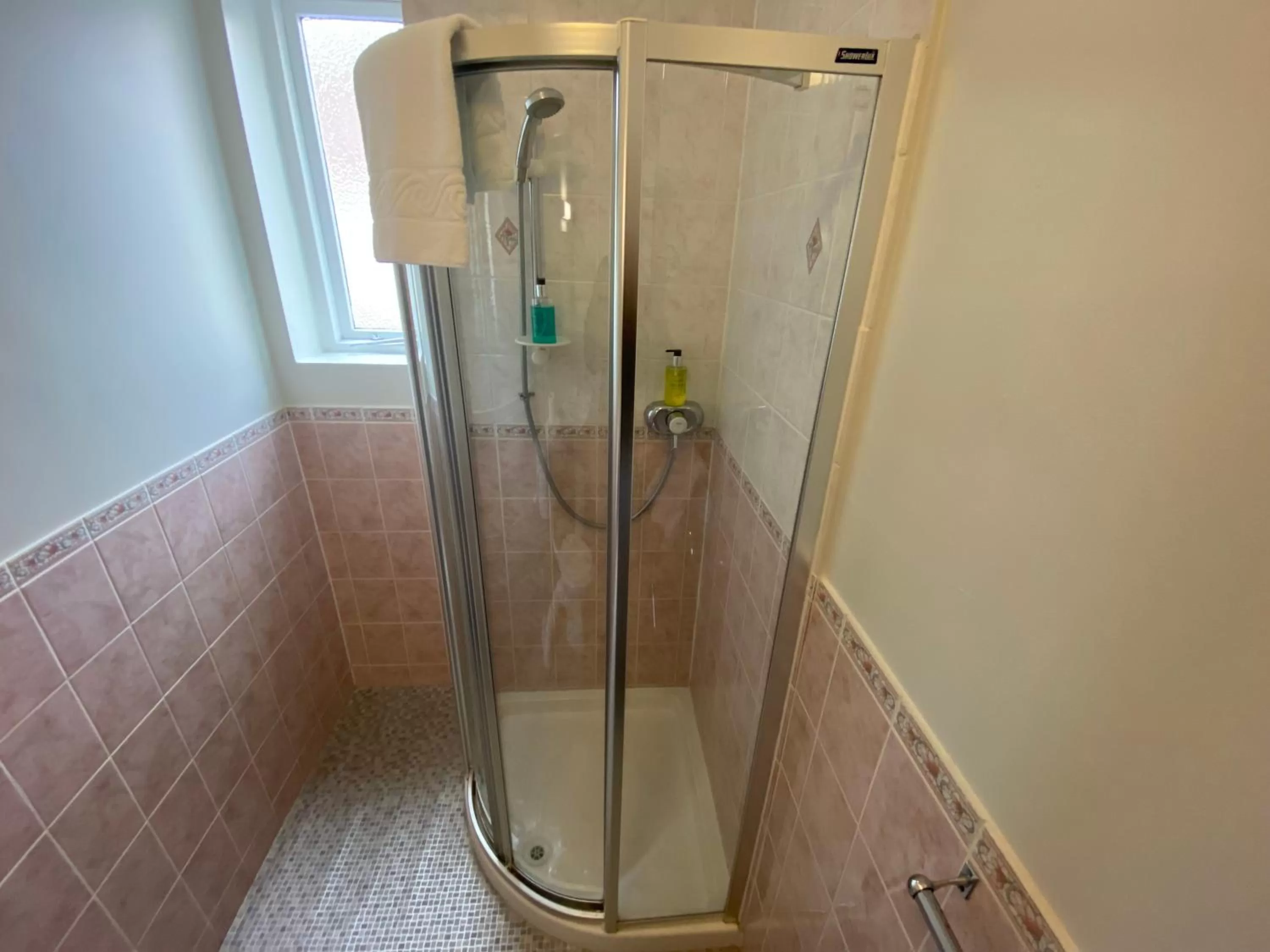 Shower in The Fairhaven Hotel