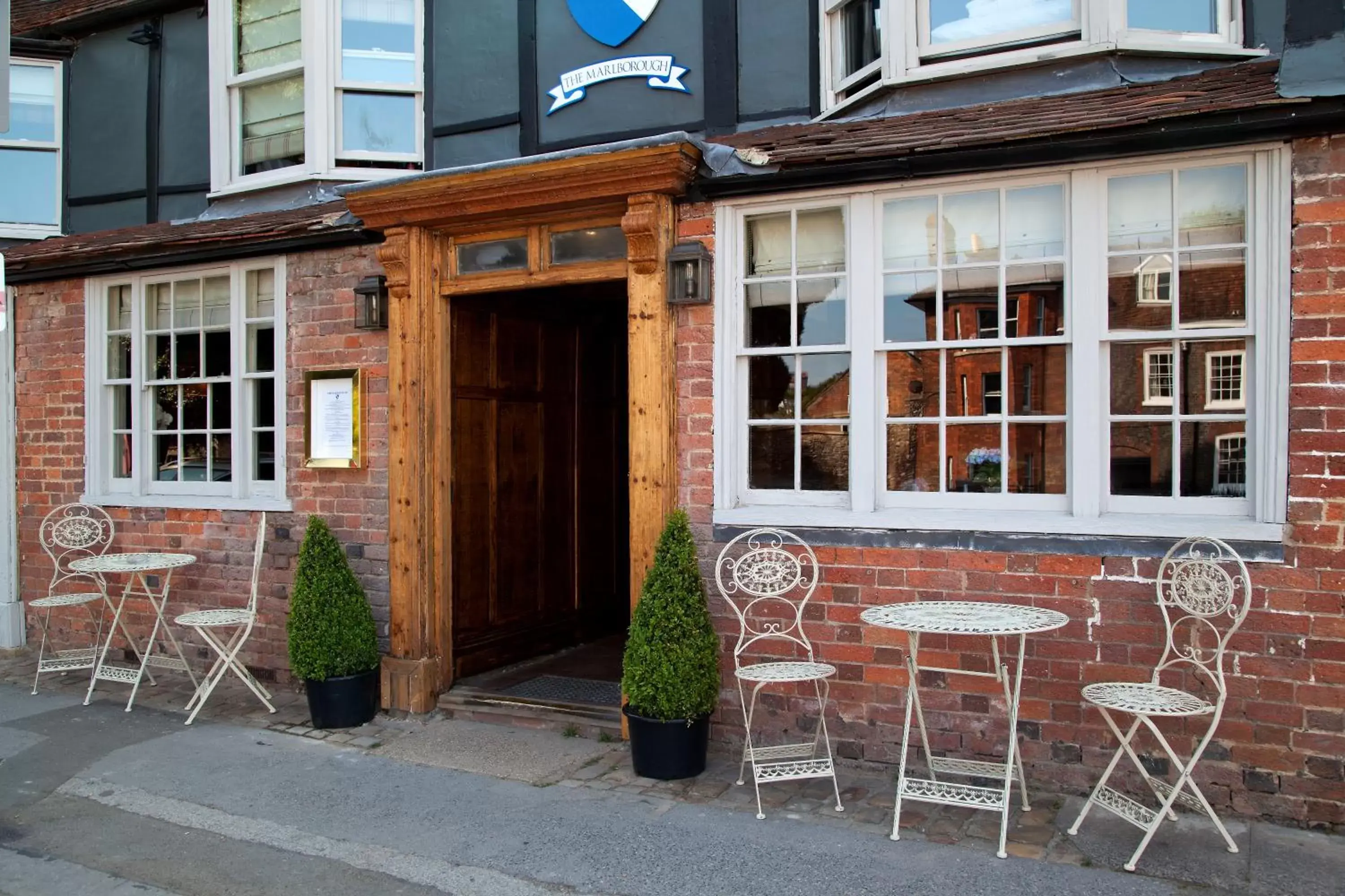 Lounge or bar in The Marlborough
