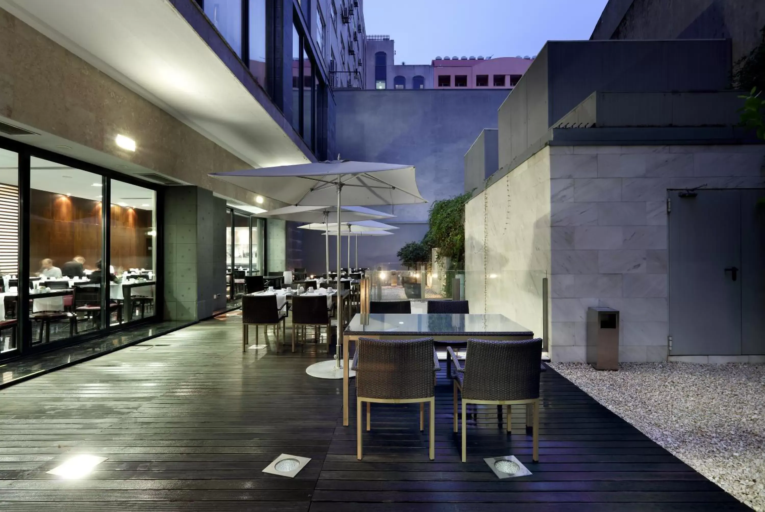 Balcony/Terrace, Restaurant/Places to Eat in Eurostars Das Letras