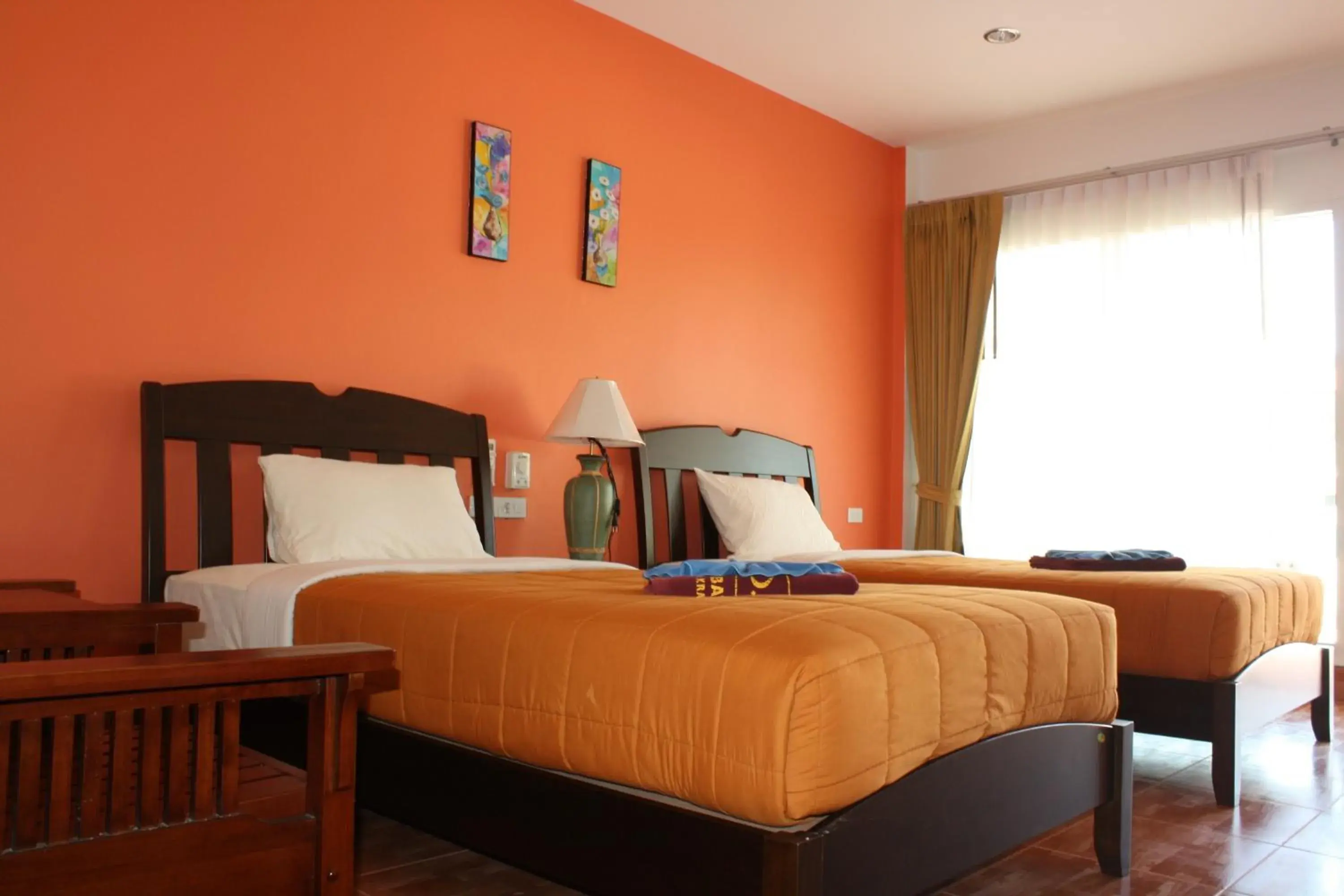 Bed in D.R. Lanta Bay Resort