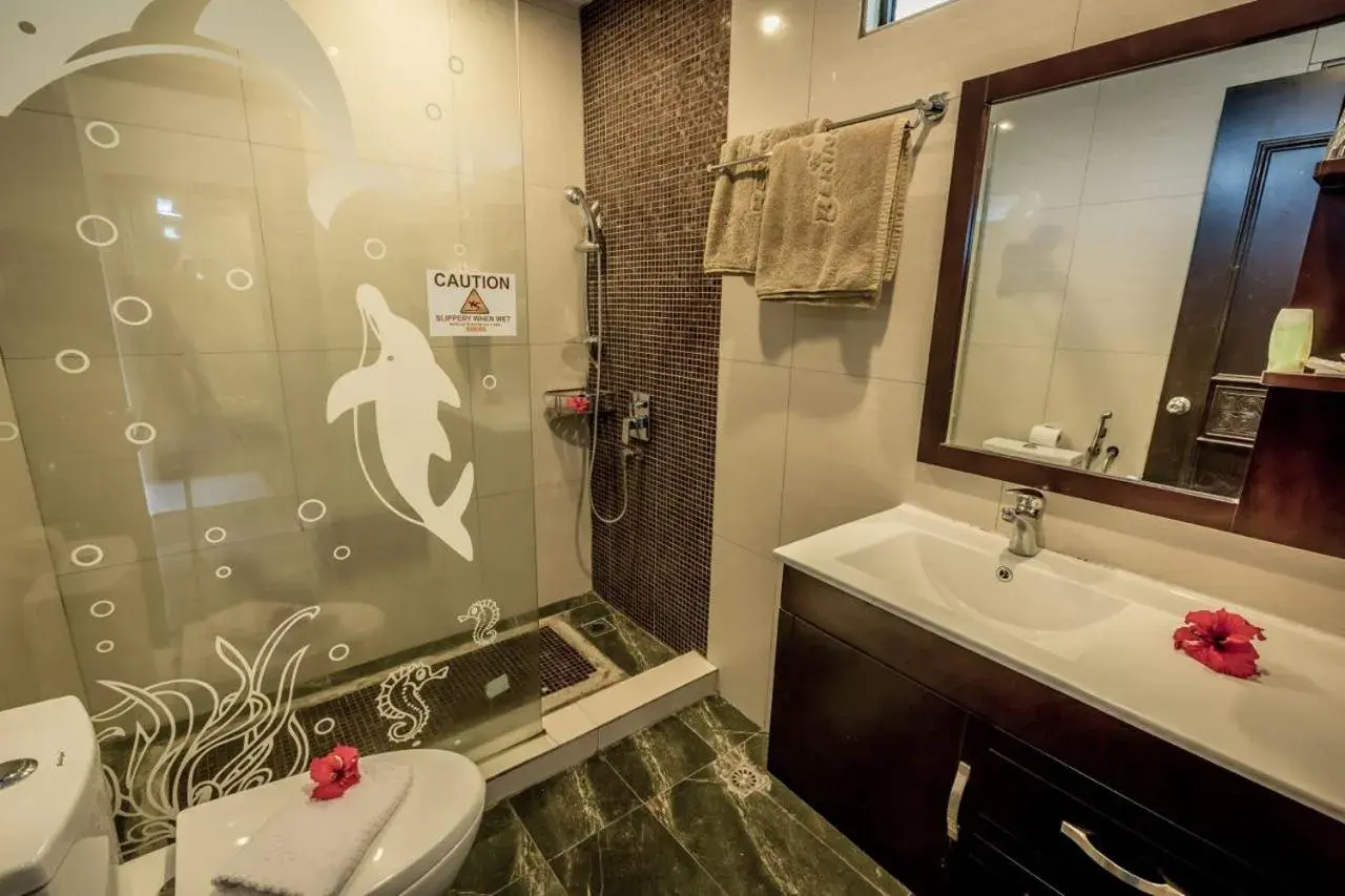 Bathroom in Beringgis Beach Resort & Spa