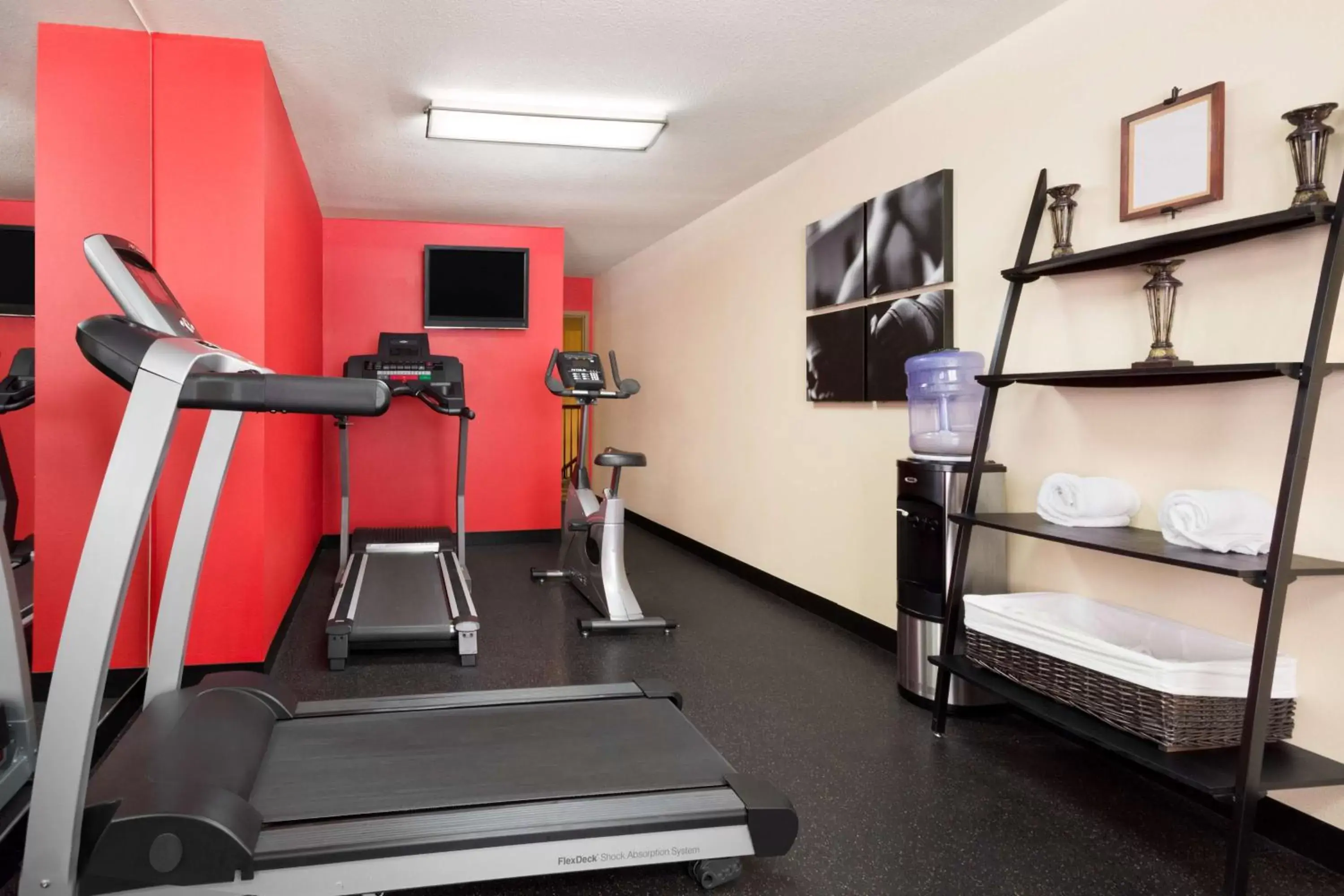 Activities, Fitness Center/Facilities in Country Inn & Suites by Radisson, Atlanta I-75 South, GA