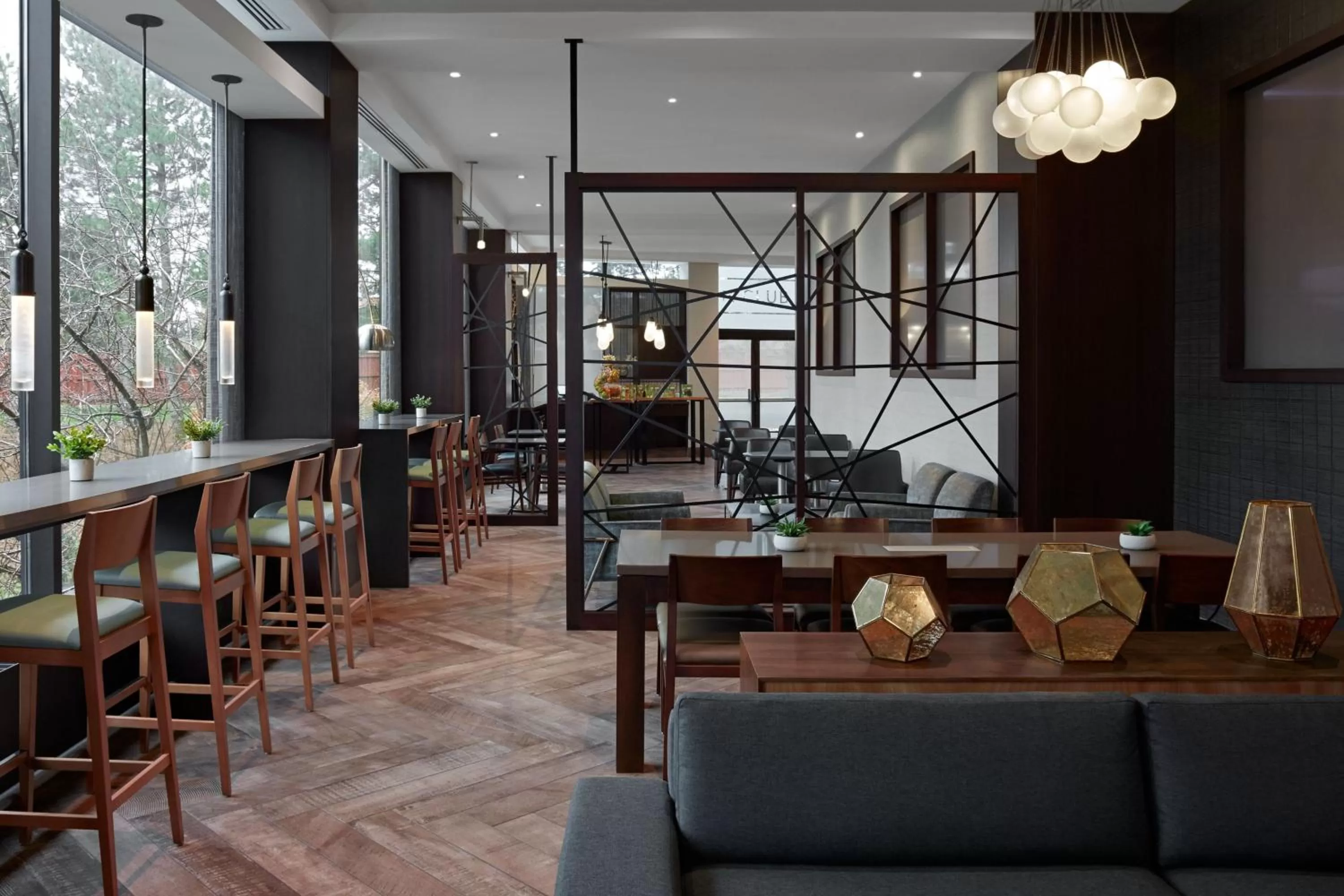 Lounge or bar in Toronto Airport Marriott Hotel