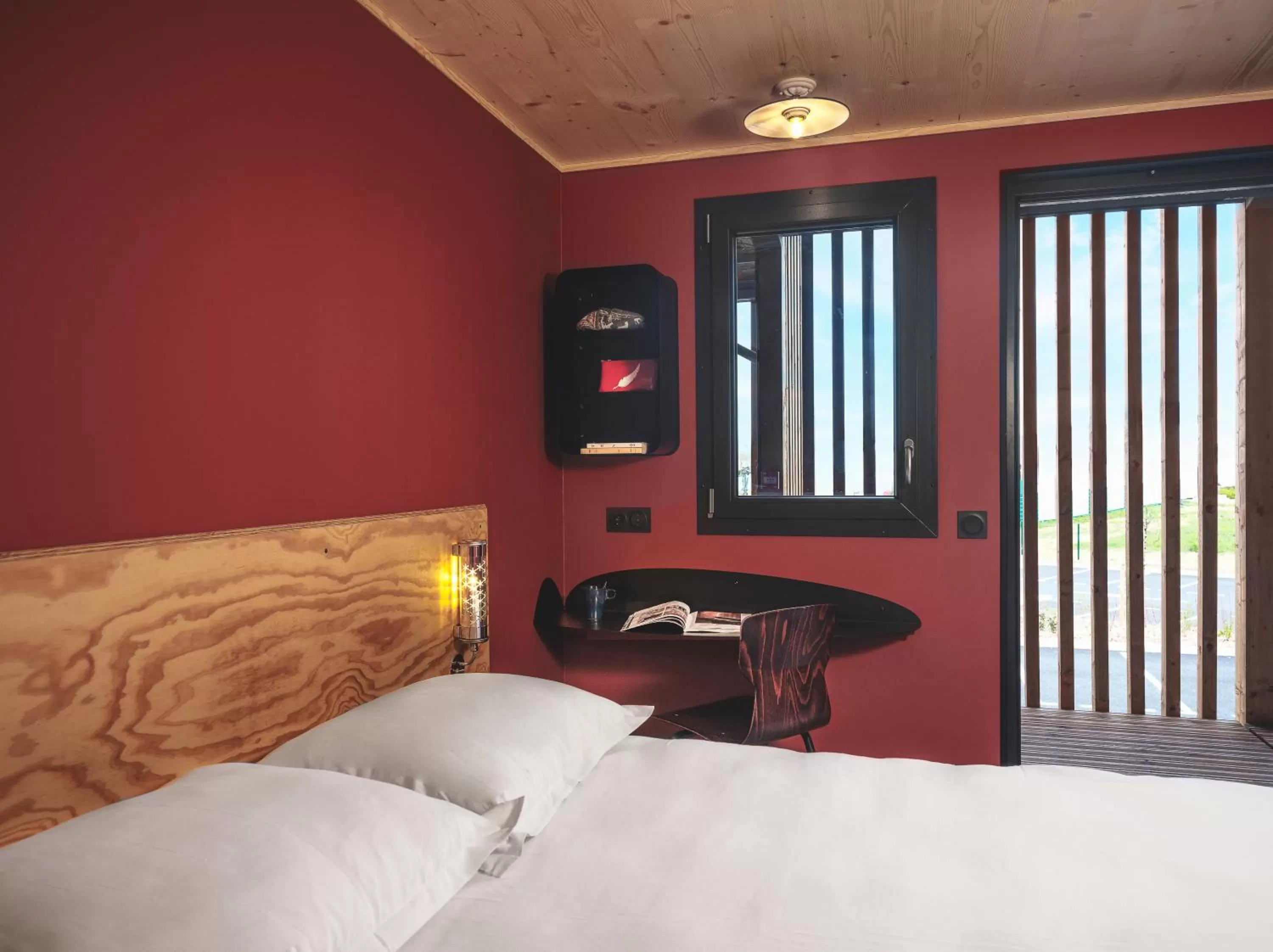 Bed in Eklo Hotels Toulouse Cartoucherie Zénith