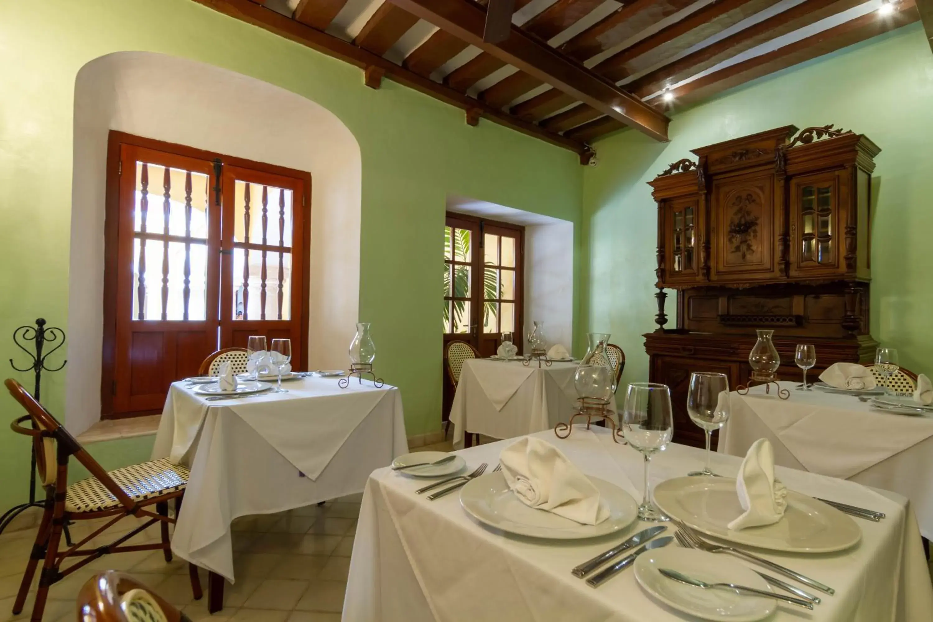 Restaurant/Places to Eat in Hotel Boutique Casa Don Gustavo
