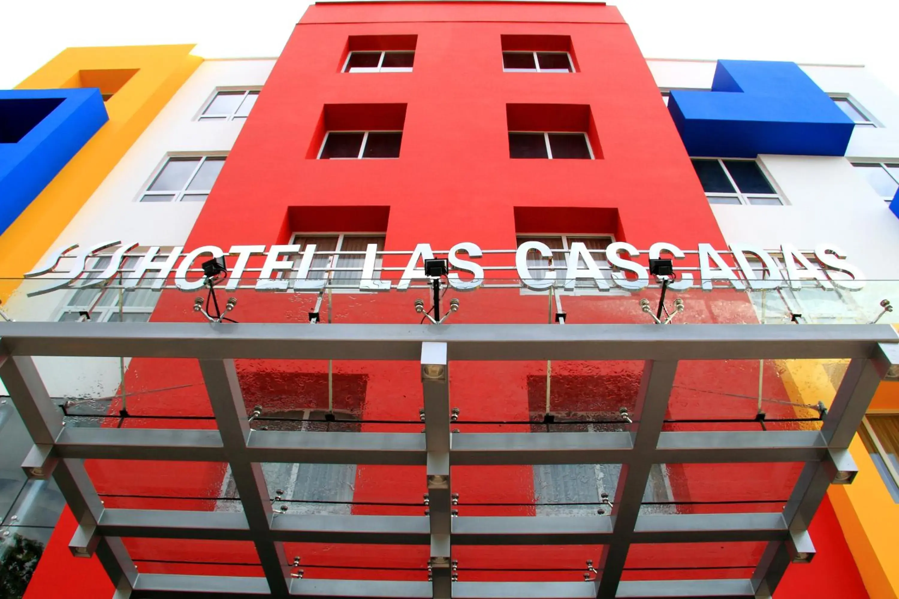 Property Building in Hotel Las Cascadas