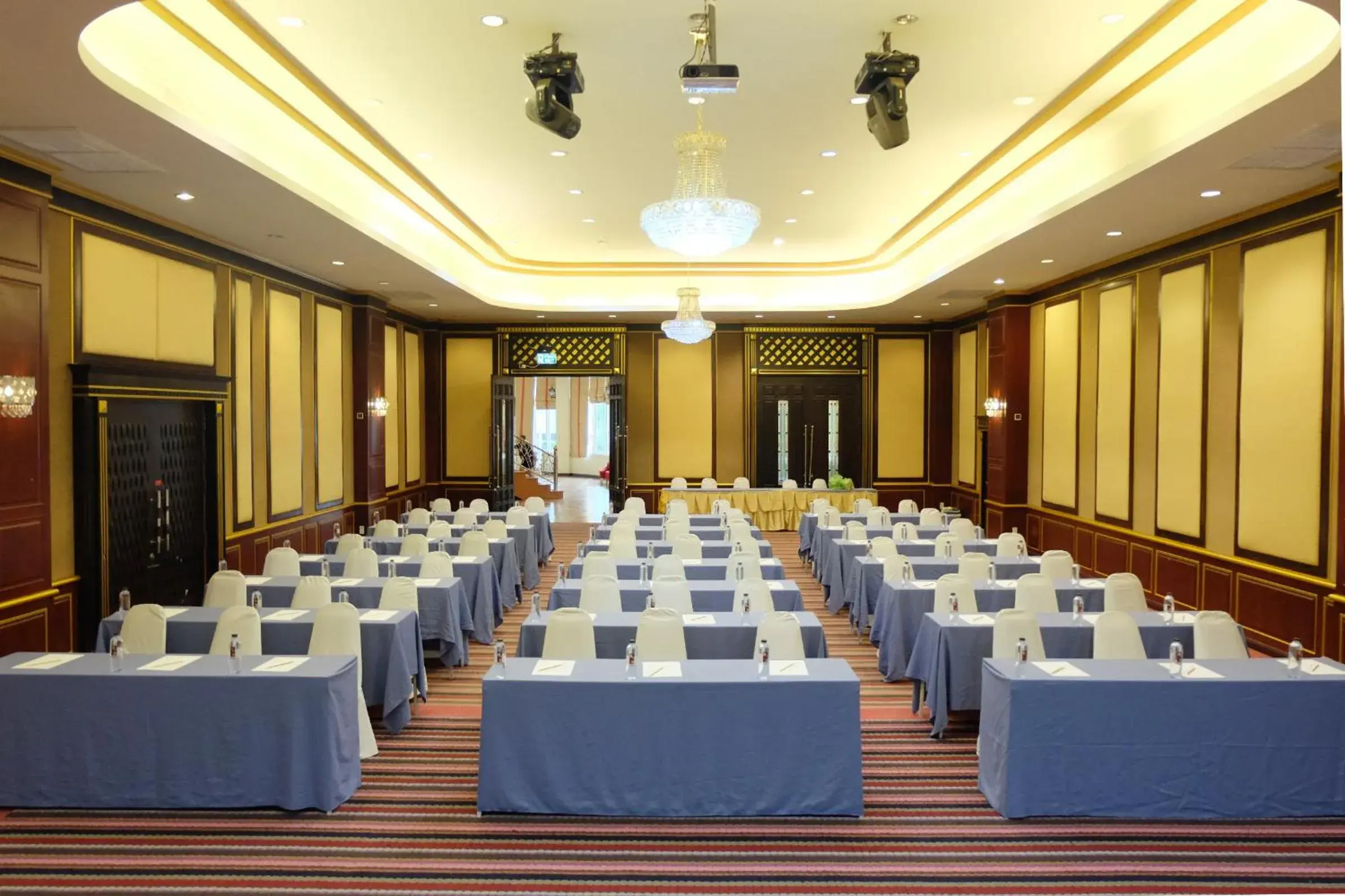 Meeting/conference room in Grand Hill Resort and Spa