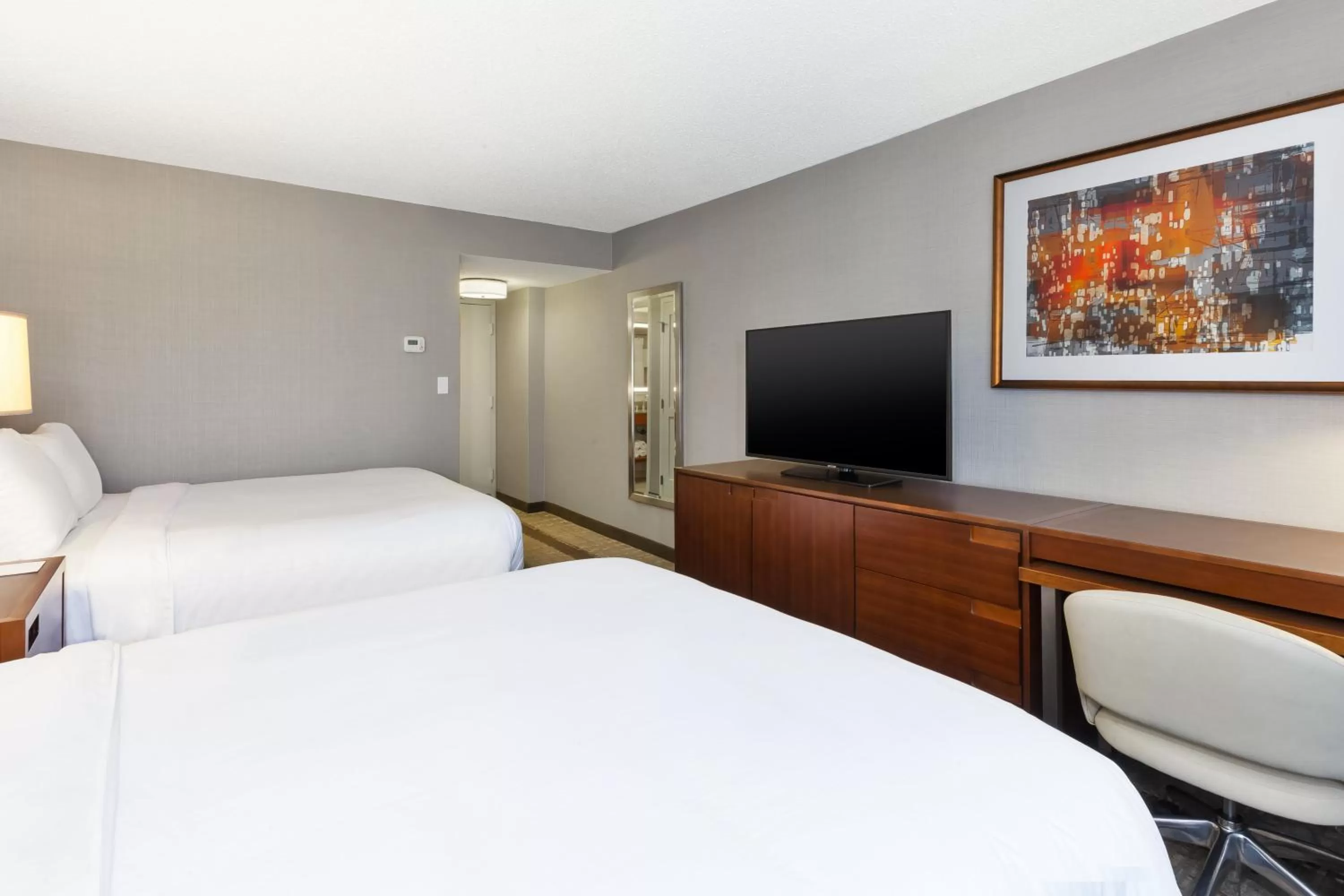 Photo of the whole room, Bed in Crowne Plaza Dulles Airport by IHG