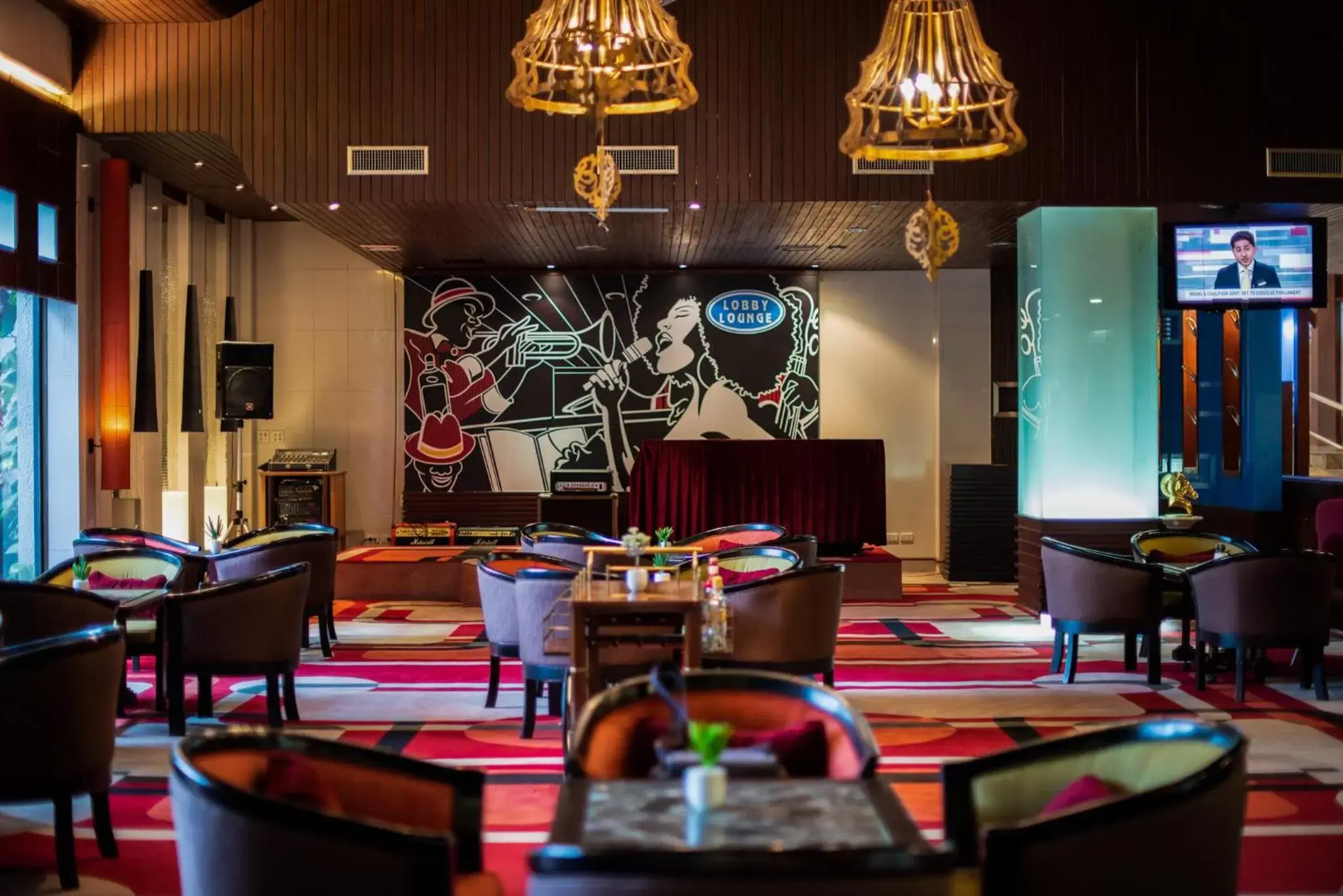 Communal lounge/ TV room, Restaurant/Places to Eat in Ambassador Hotel Bangkok - SHA Extra Plus