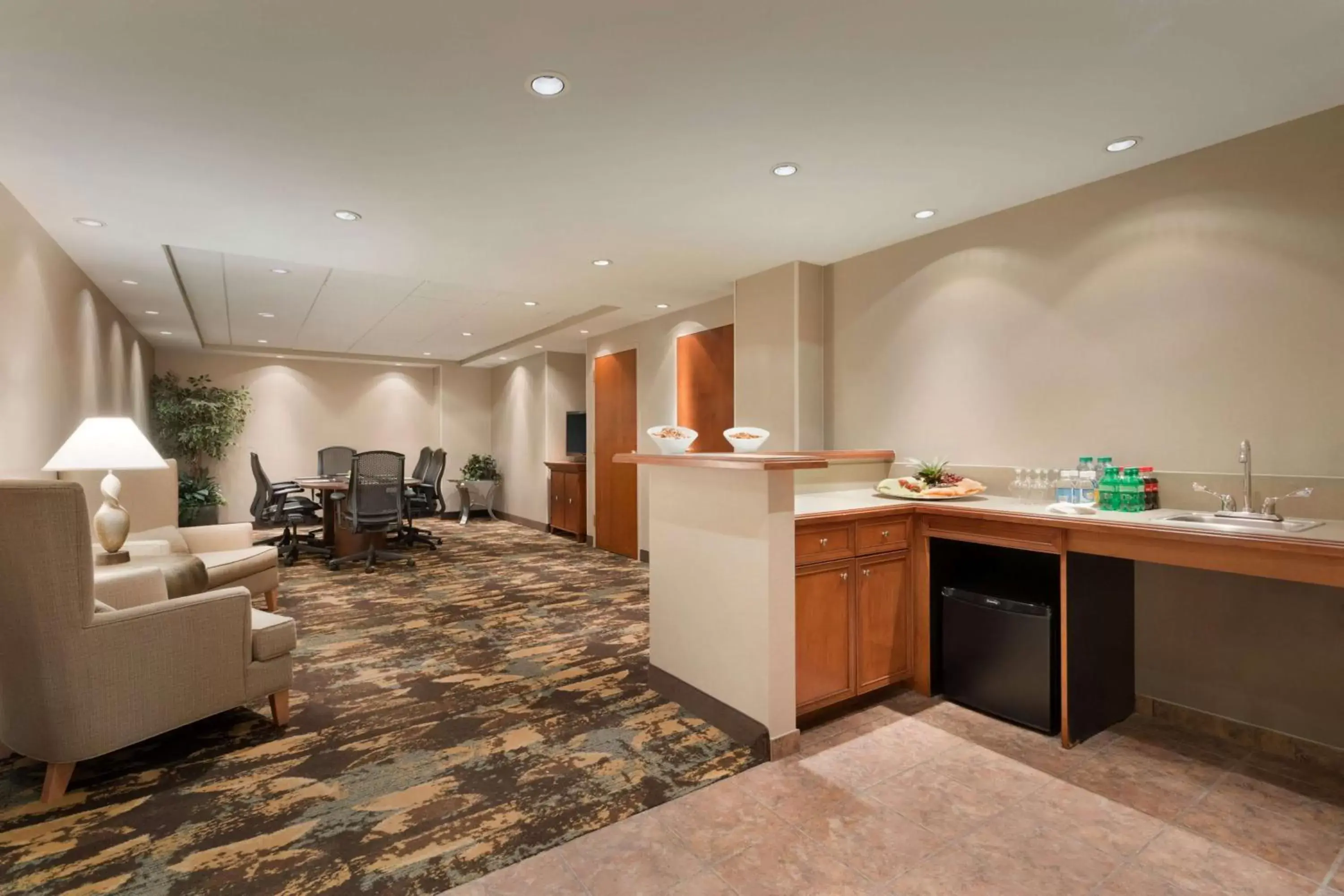 Other, Kitchen/Kitchenette in Embassy Suites by Hilton Nashville South Cool Springs