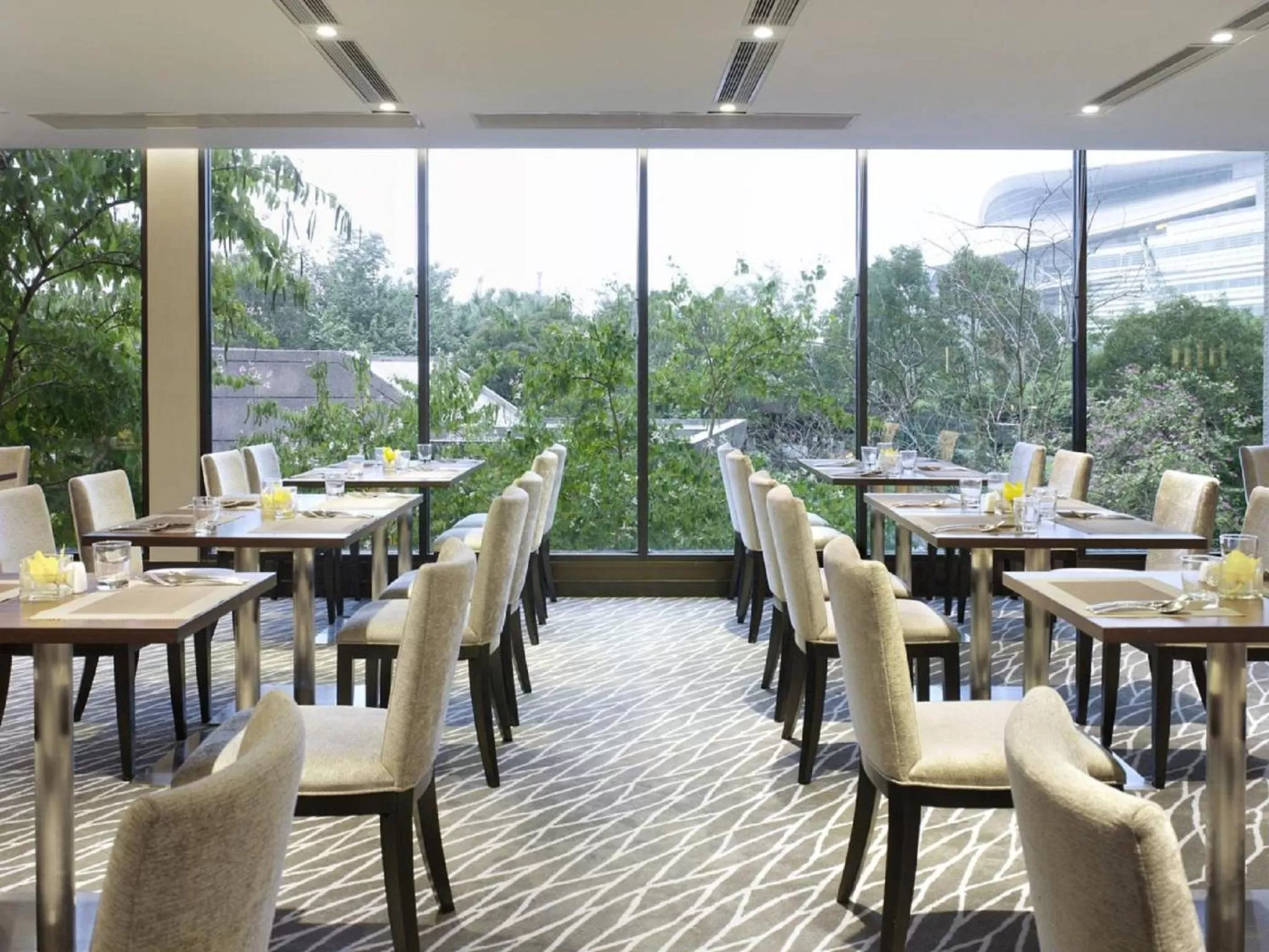 Restaurant/places to eat in The Harbourview - Chinese YMCA of Hong Kong