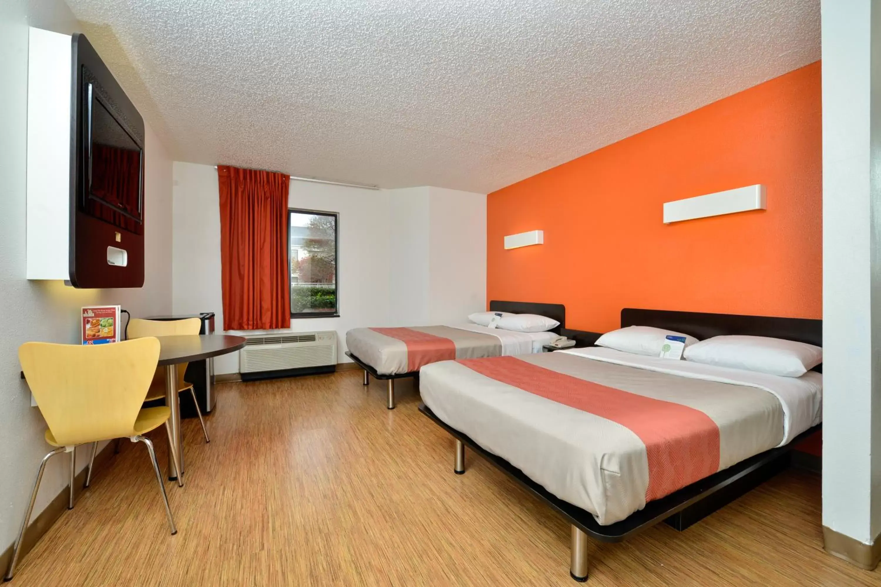 Photo of the whole room in Motel 6-Plano, TX - West - Frisco