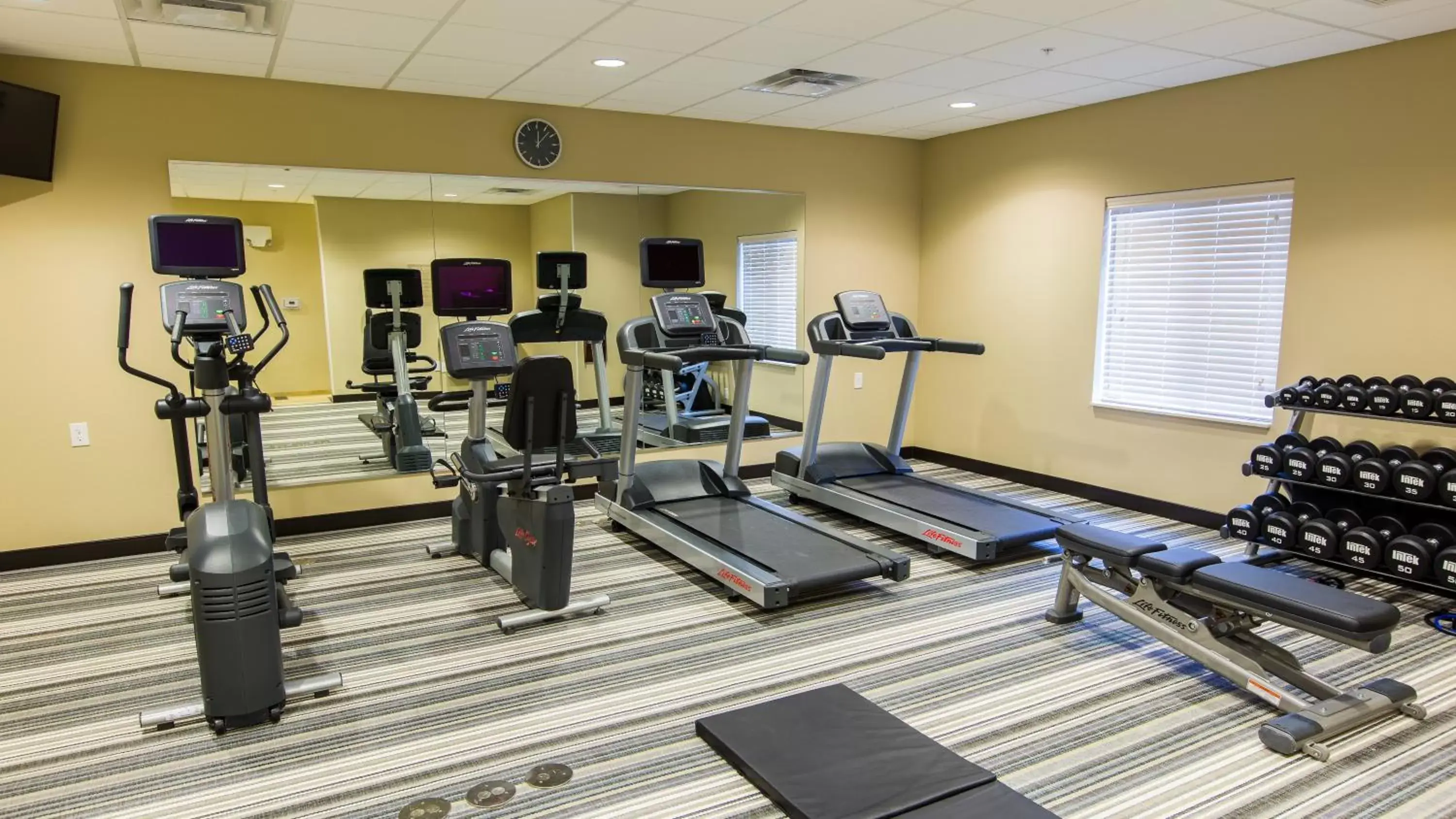 Fitness centre/facilities, Fitness Center/Facilities in Candlewood Suites Overland Park W 135th St, an IHG Hotel