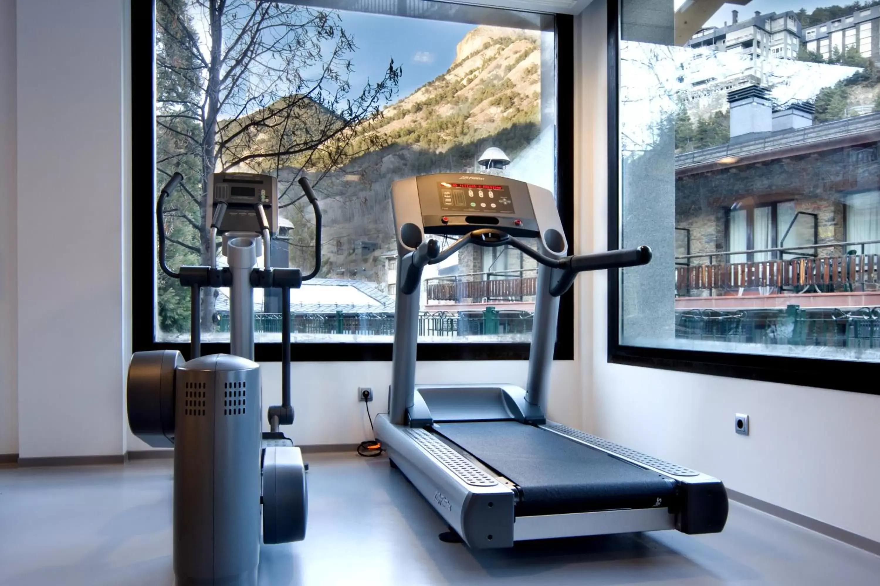 Day, Fitness Center/Facilities in Rutllan & Spa